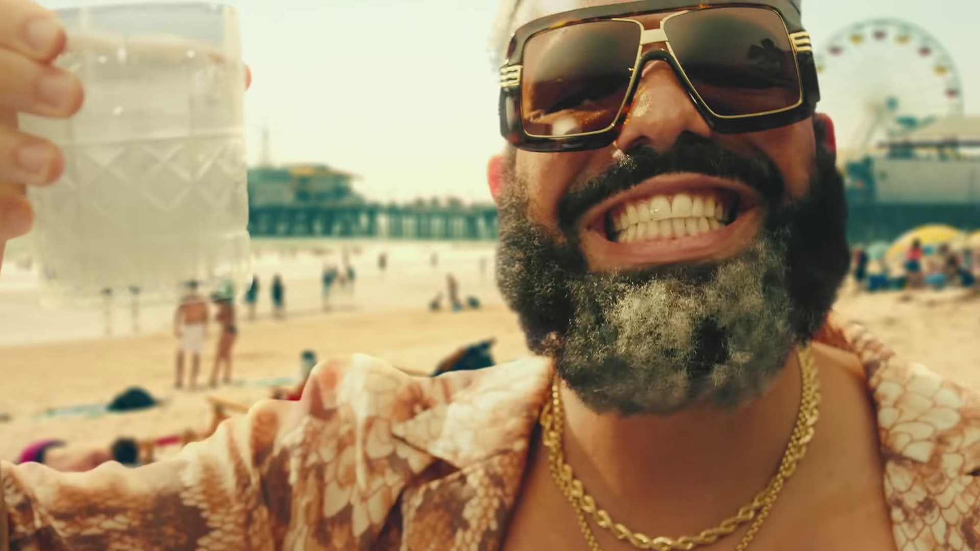 Way 2 Sexy (2021) —  shot,  lighting