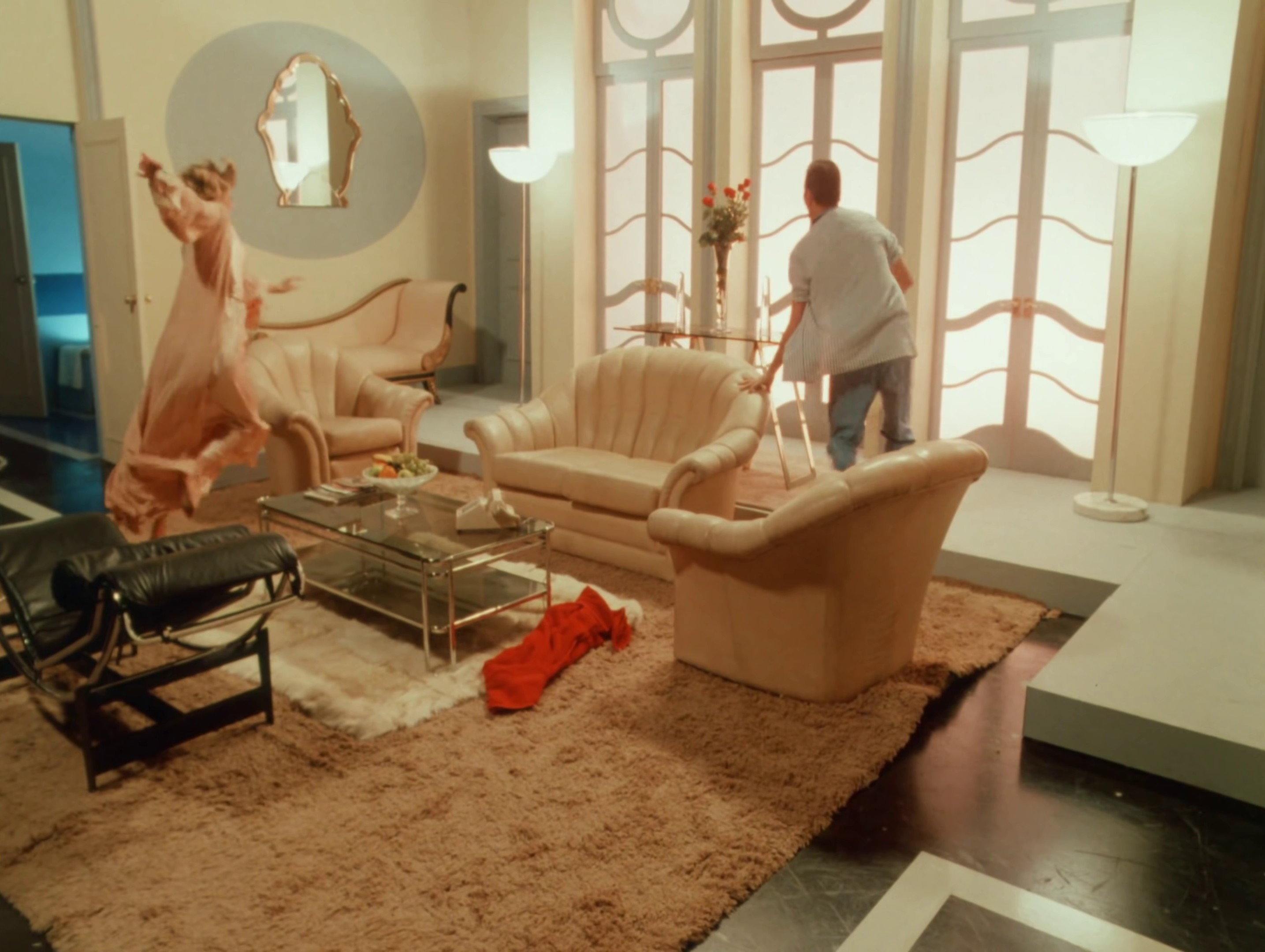 I Was Born to Love You (1985) —  shot,  lighting