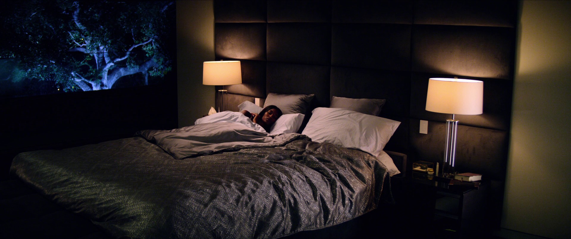 Fatale (2020) —  shot,  lighting