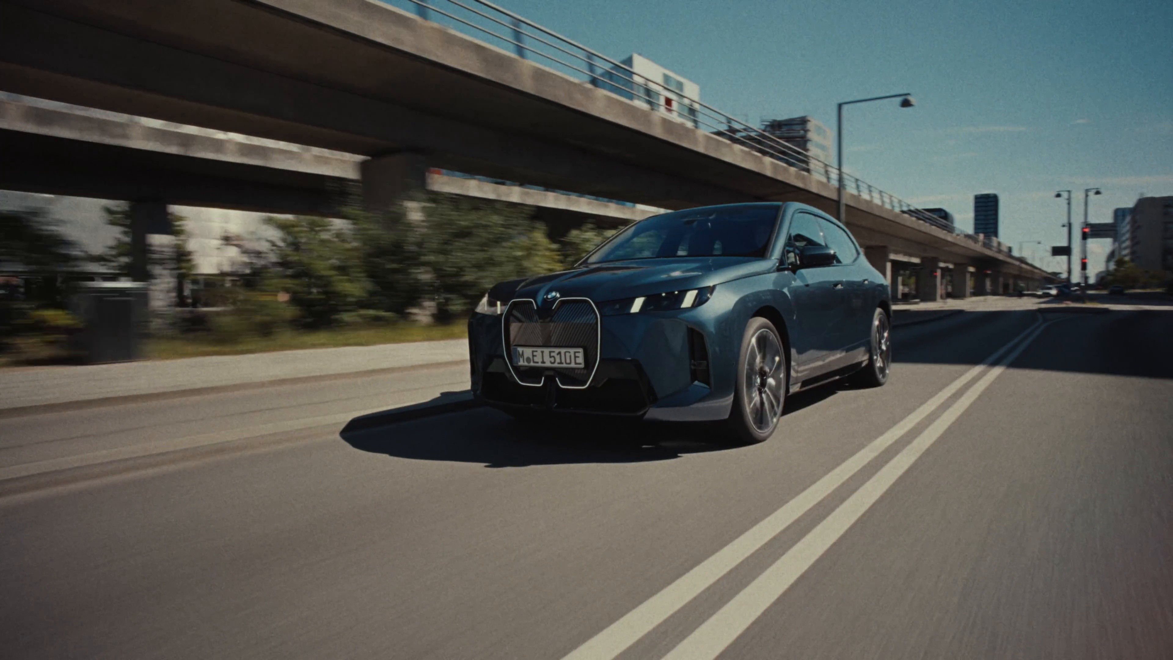 BMW IX (2025) —  shot,  lighting