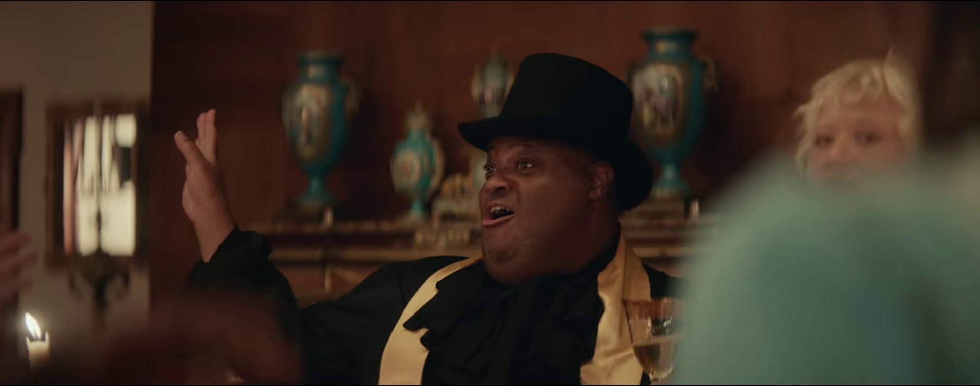 Demeanor  (2021) —  shot,  lighting