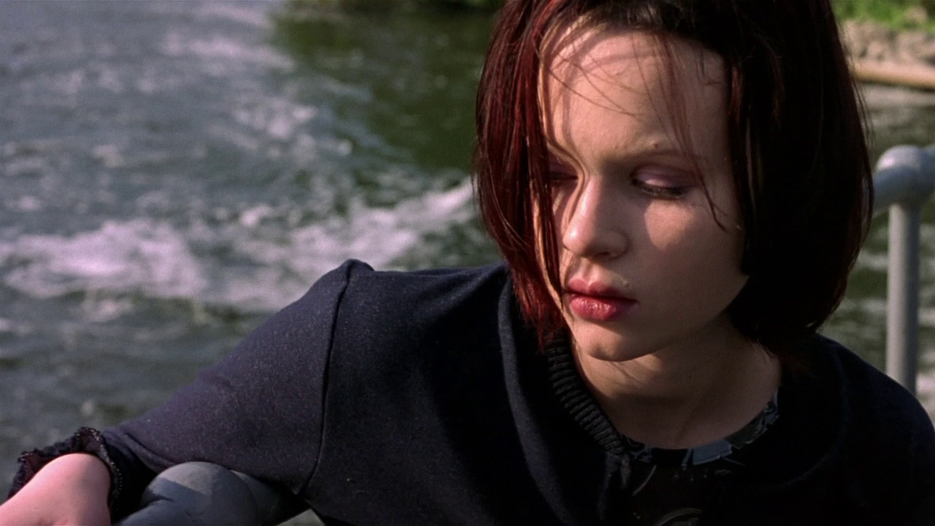 The Hole (2001) —  shot,  lighting