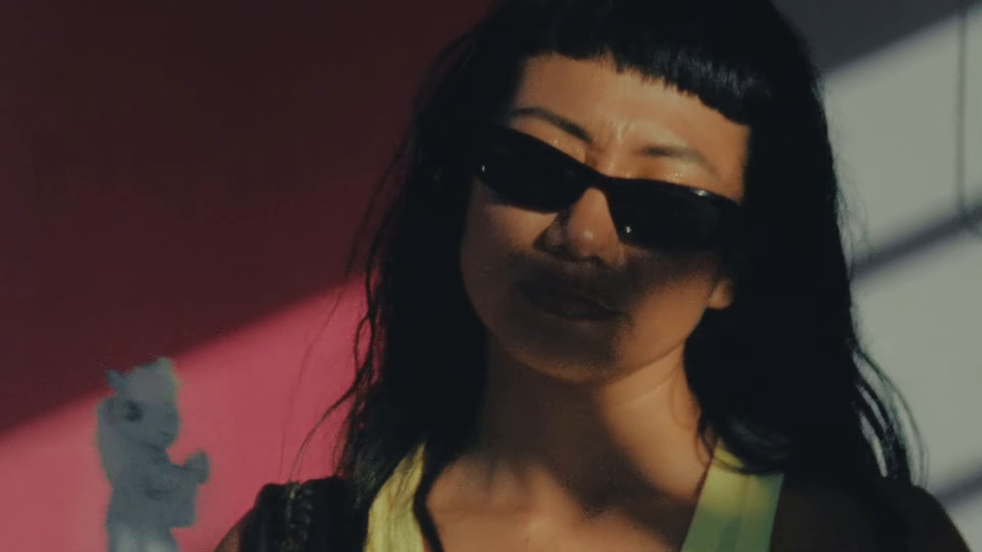 Quereles (2024) —  shot,  lighting