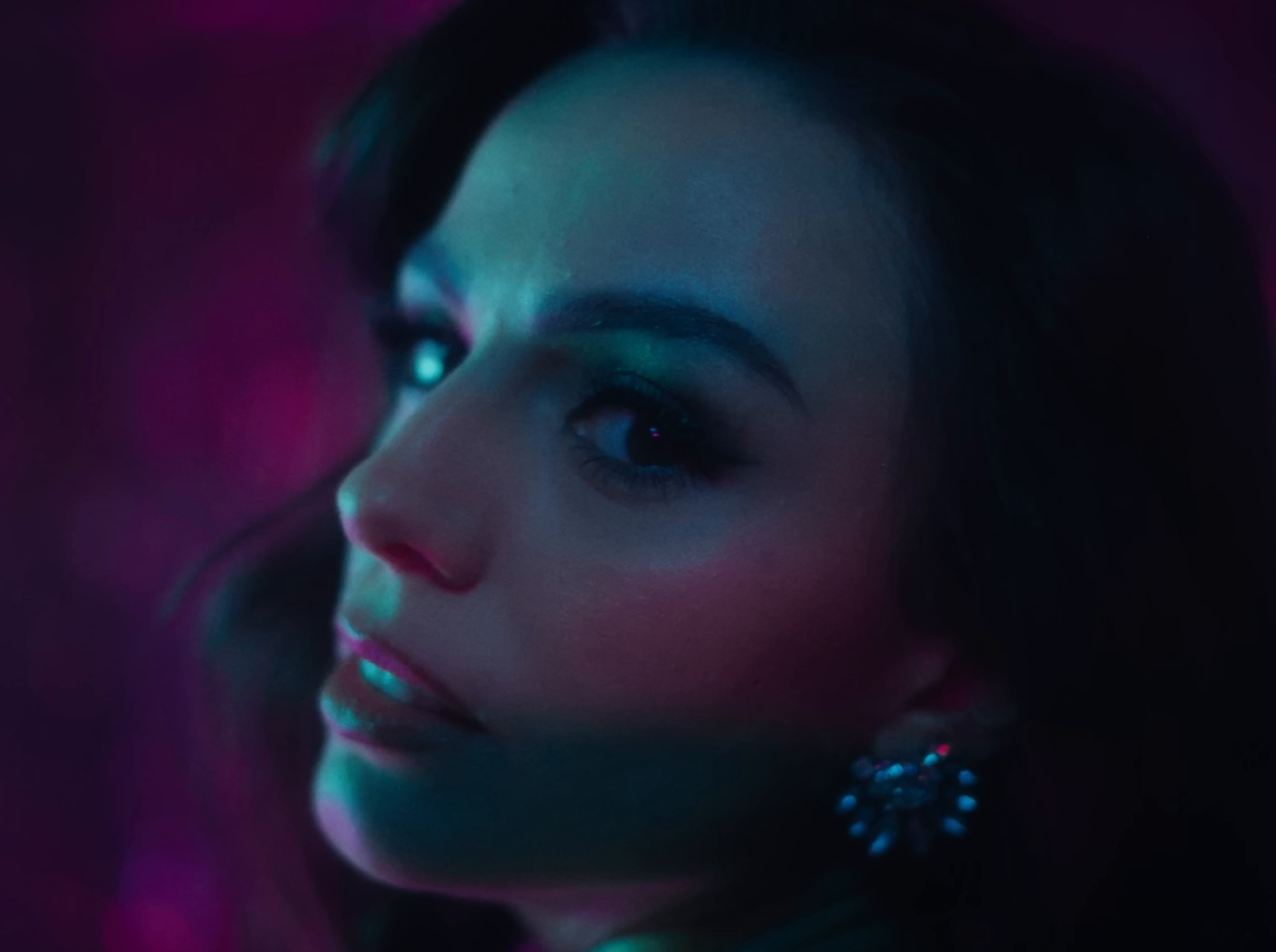 Green Light (2025) —  shot,  lighting