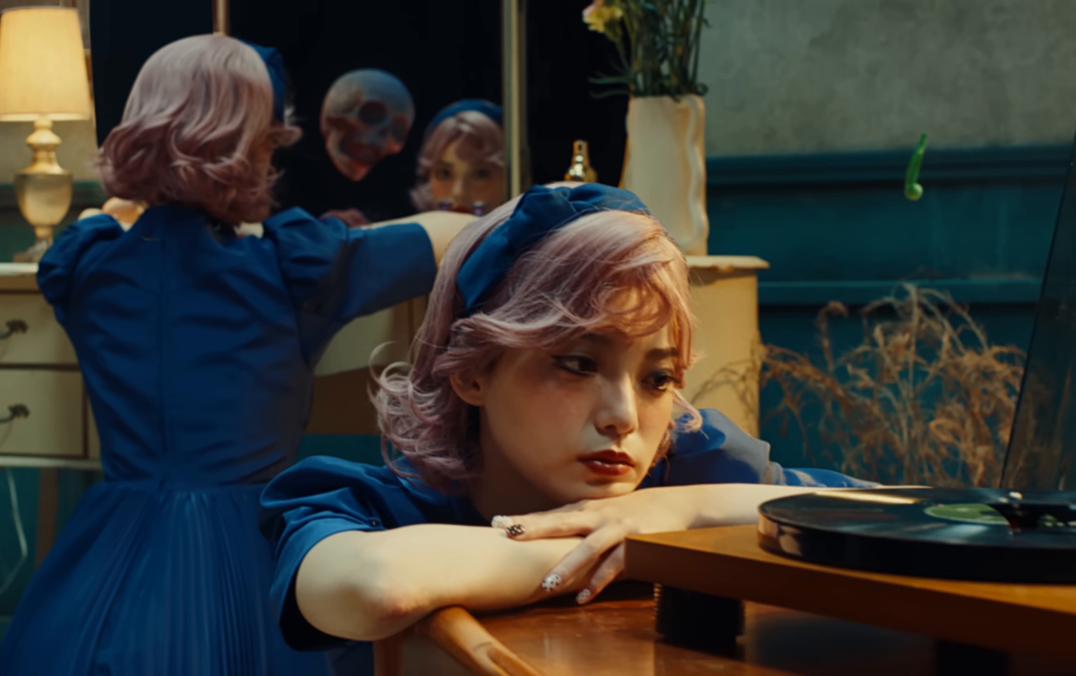 Menhera (2025) —  shot,  lighting