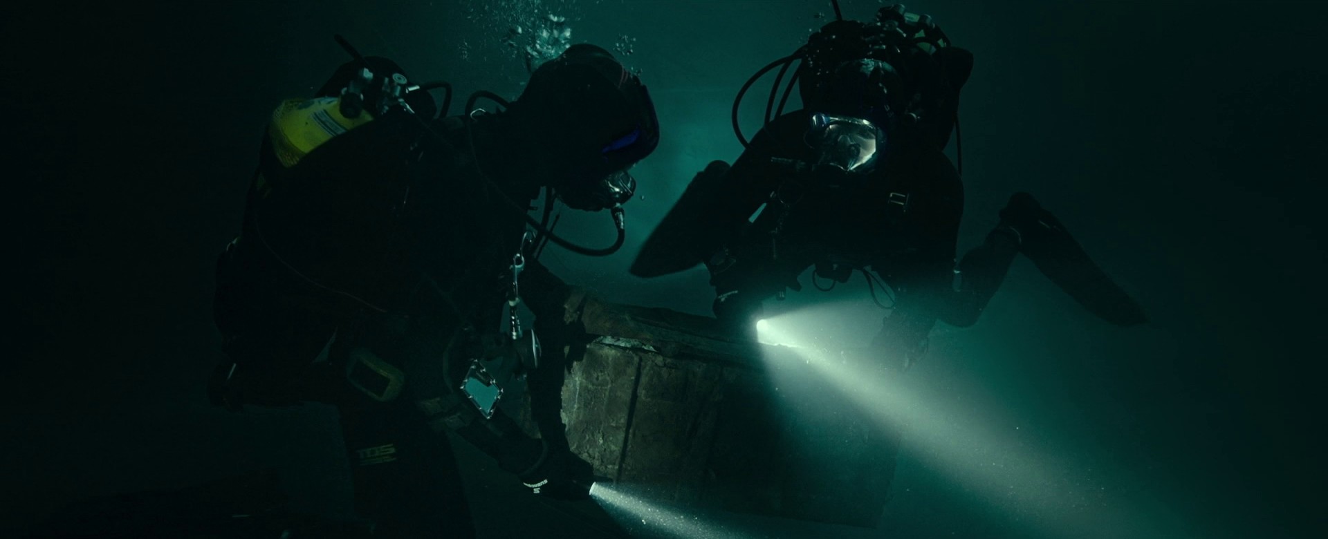 The Vault (2021) —  shot,  lighting