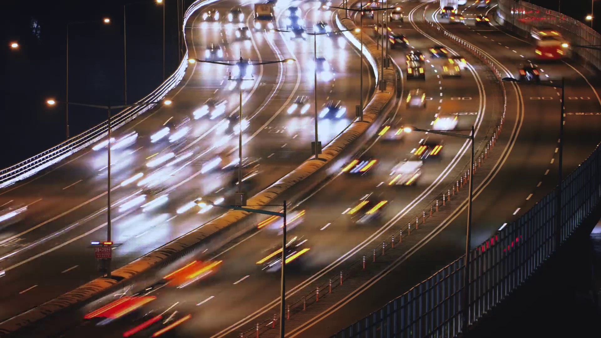 LOUIS VUITTON x LE SSERAFIM Commercial (2023) —  shot,  lighting