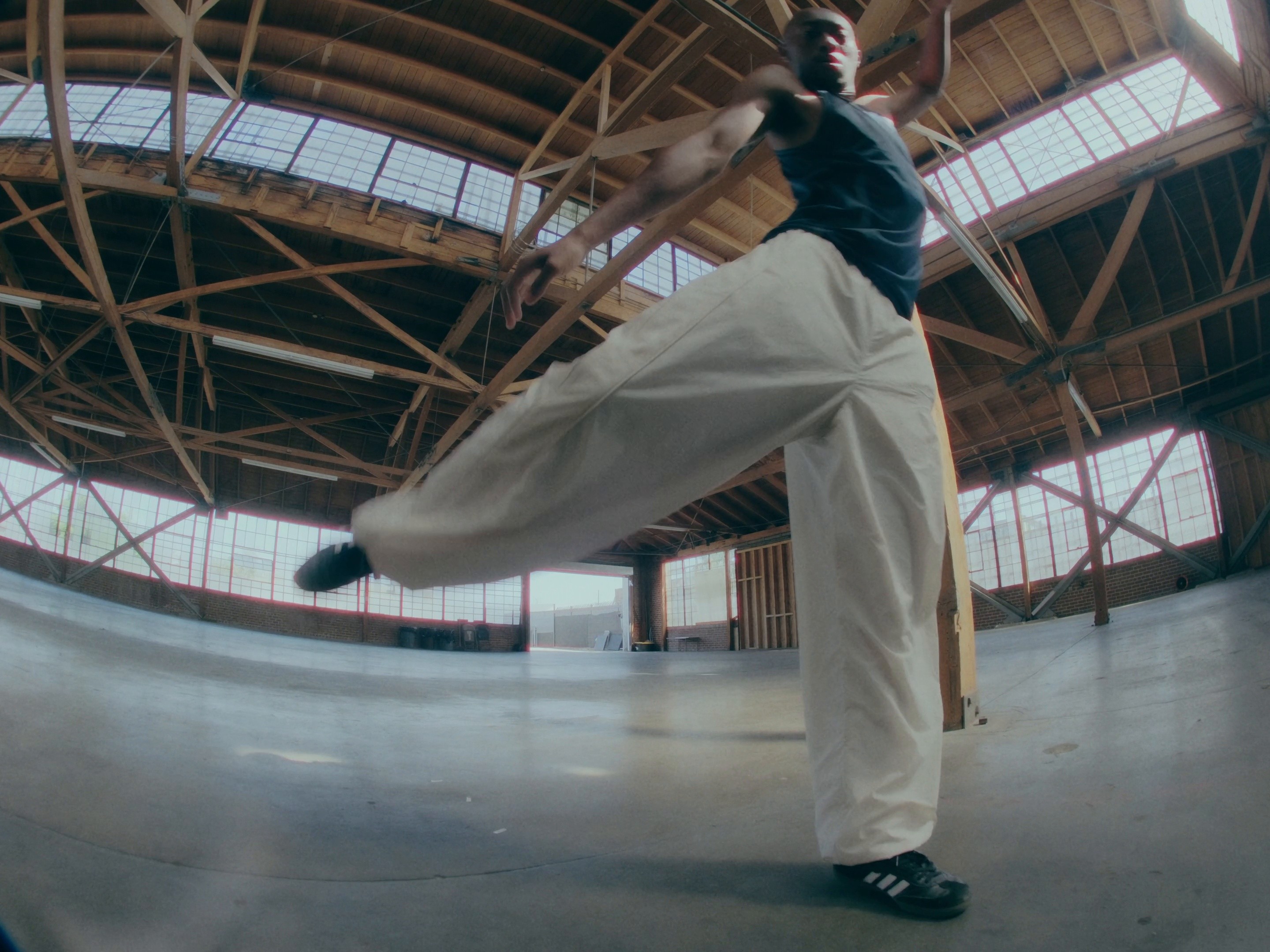 SU VOZ (2025) —  shot,  lighting