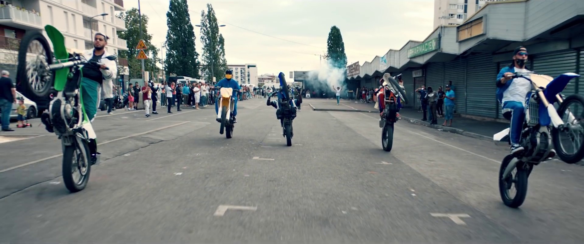 W.L.G (2018) —  shot,  lighting