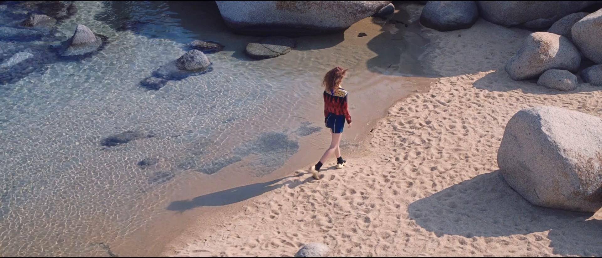 Louis Vuitton - Cruise 2019 (2018) —  shot,  lighting