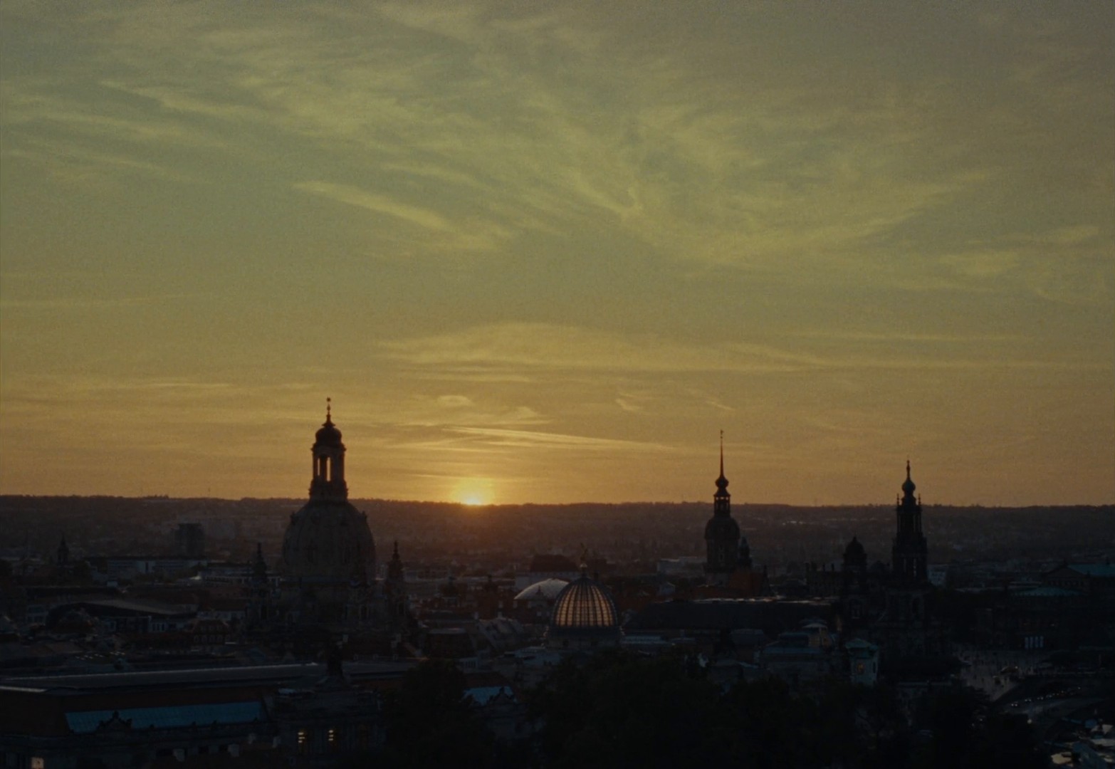 Radeberger -  Cheers to Passion (2024) —  shot,  lighting