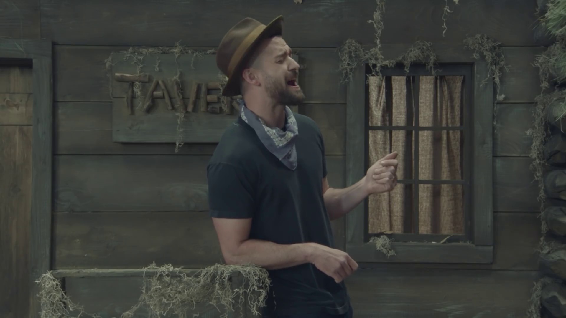 Man of the Woods  (2018) —  shot,  lighting