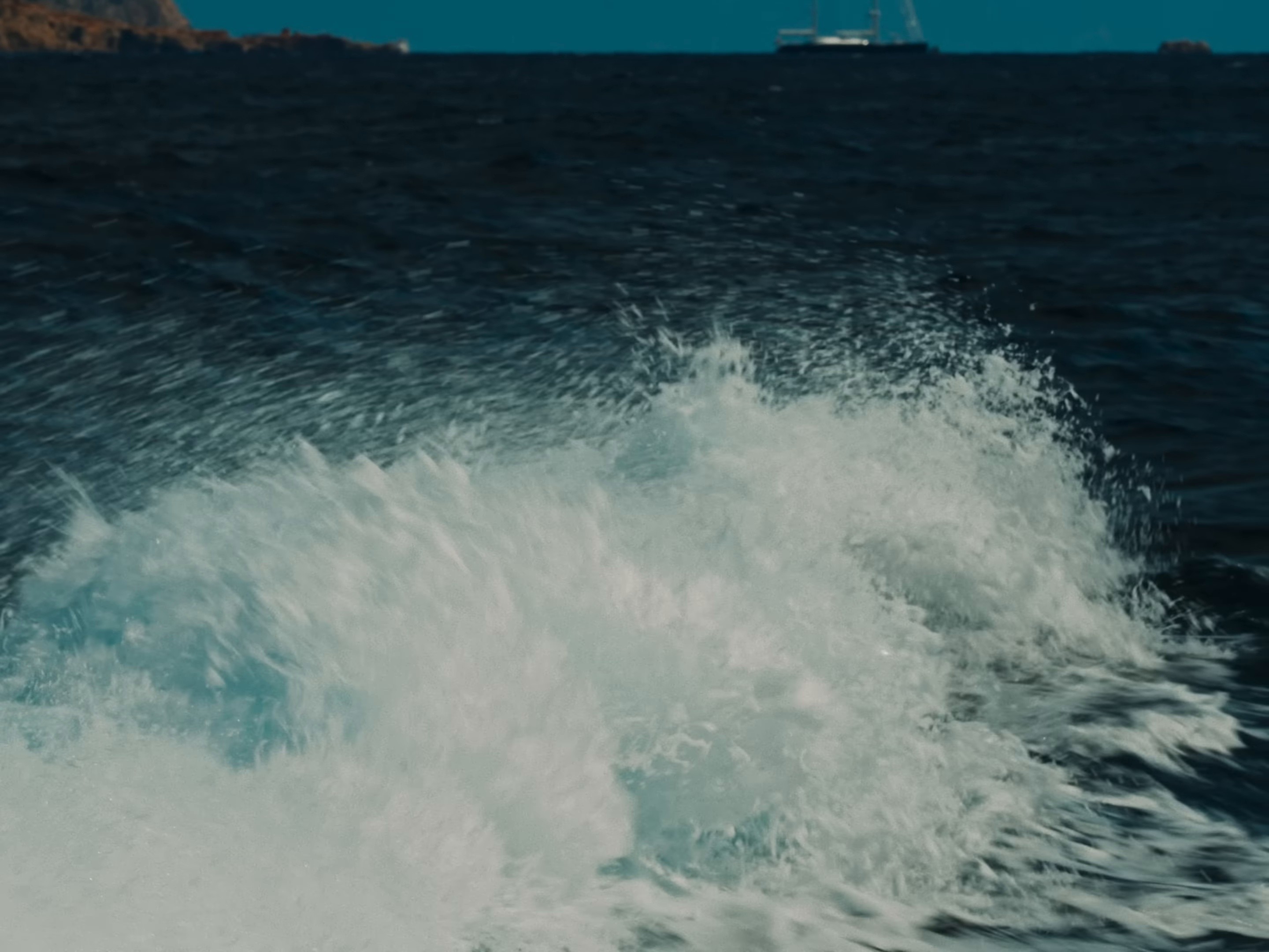 PASAPORTE (2024) —  shot,  lighting