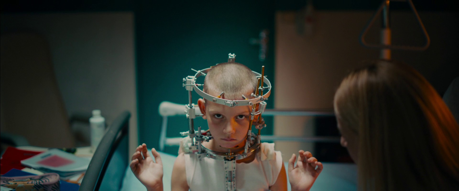 Titane (2021) —  shot,  lighting