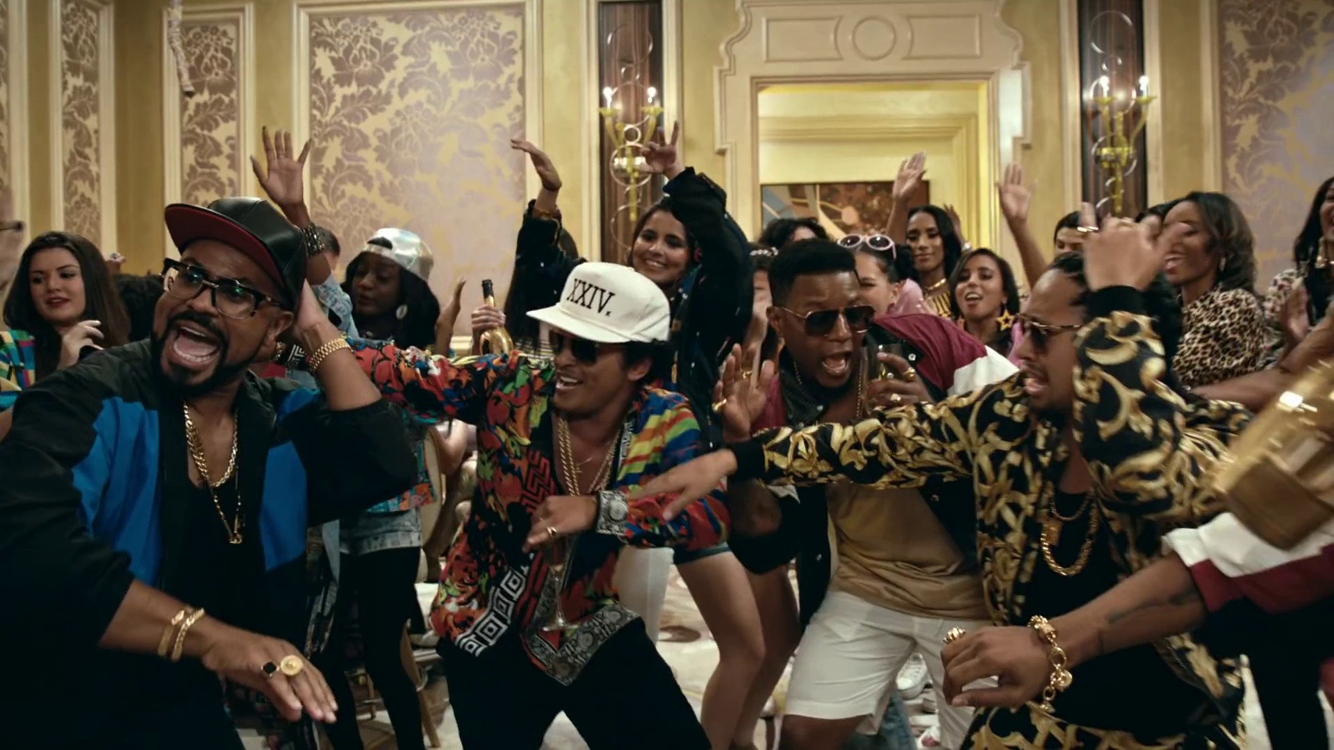 24K Magic (2016) —  shot,  lighting