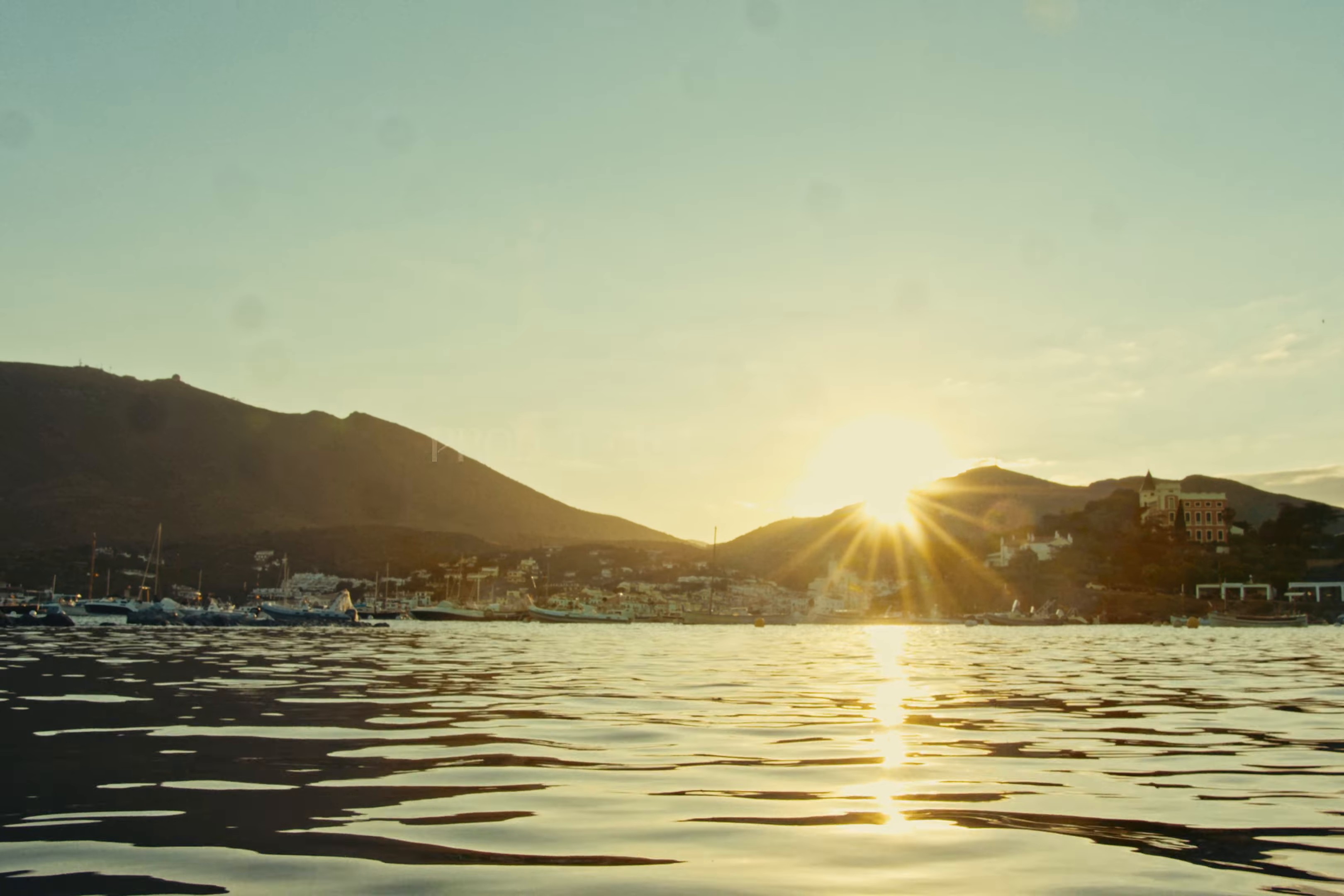 Cadaqués (2024) —  shot,  lighting