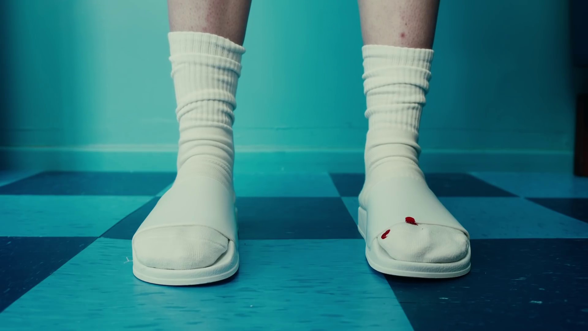 bad guy (2019) —  shot,  lighting