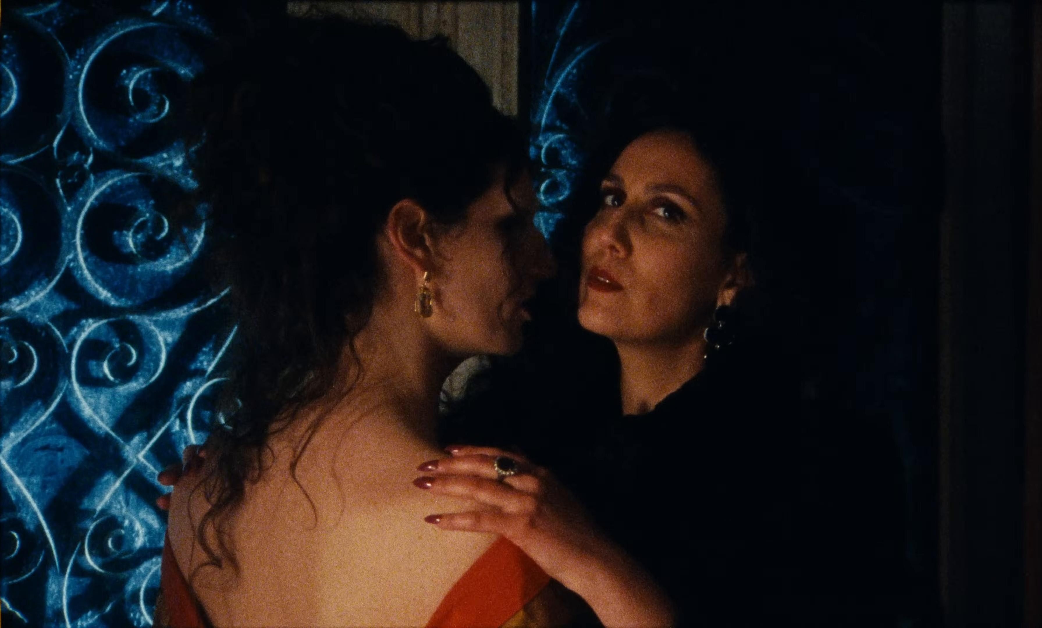 DIVAD & La Mandoline (2025) —  shot,  lighting