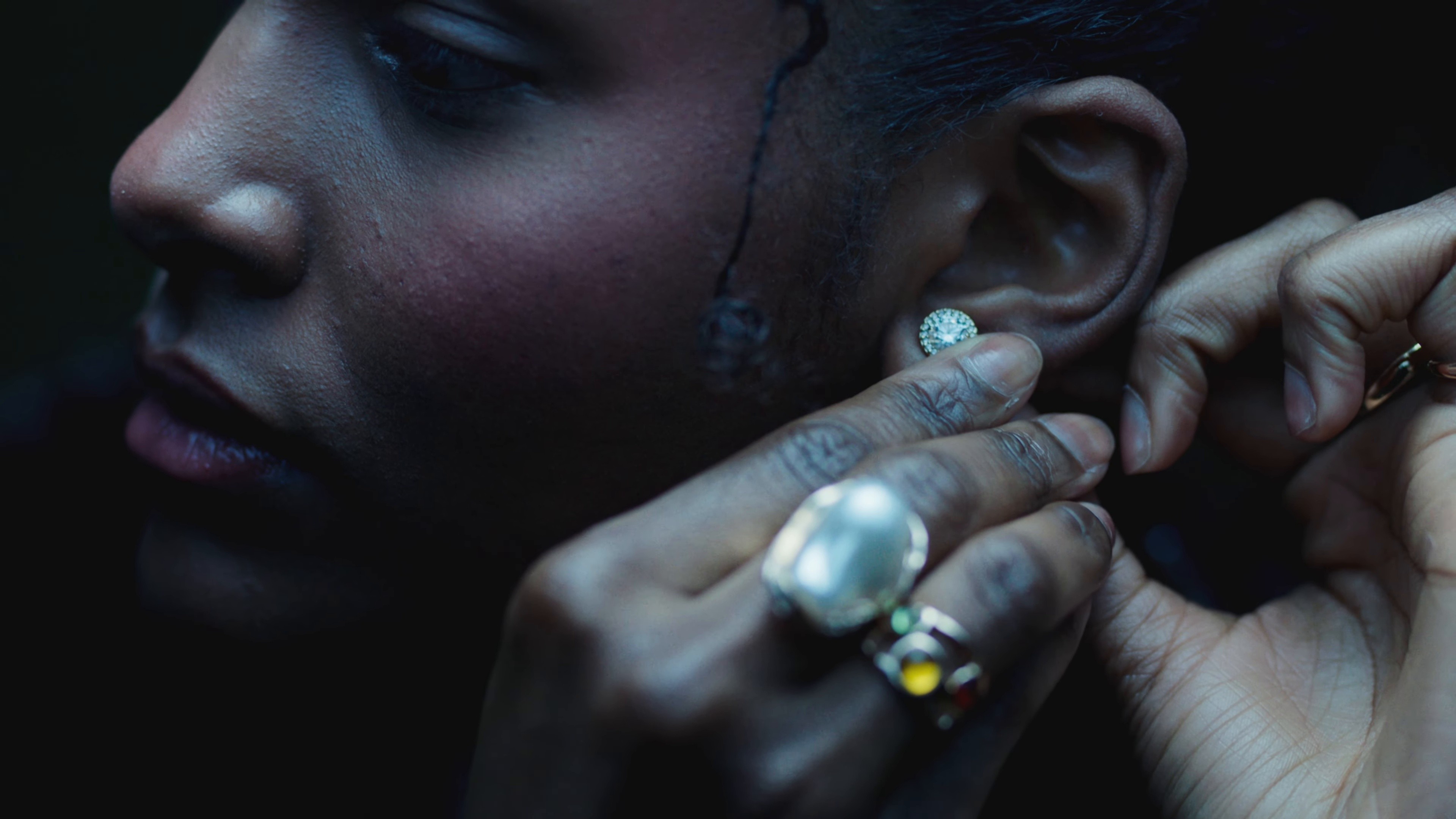 MAMIWATA (2025) —  shot,  lighting