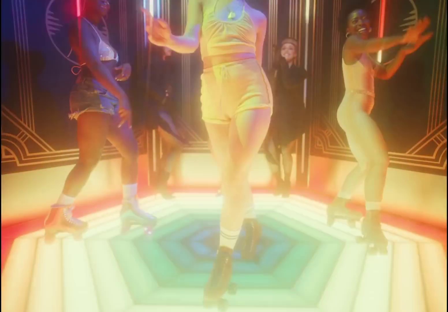 Levitating (2020) —  shot,  lighting