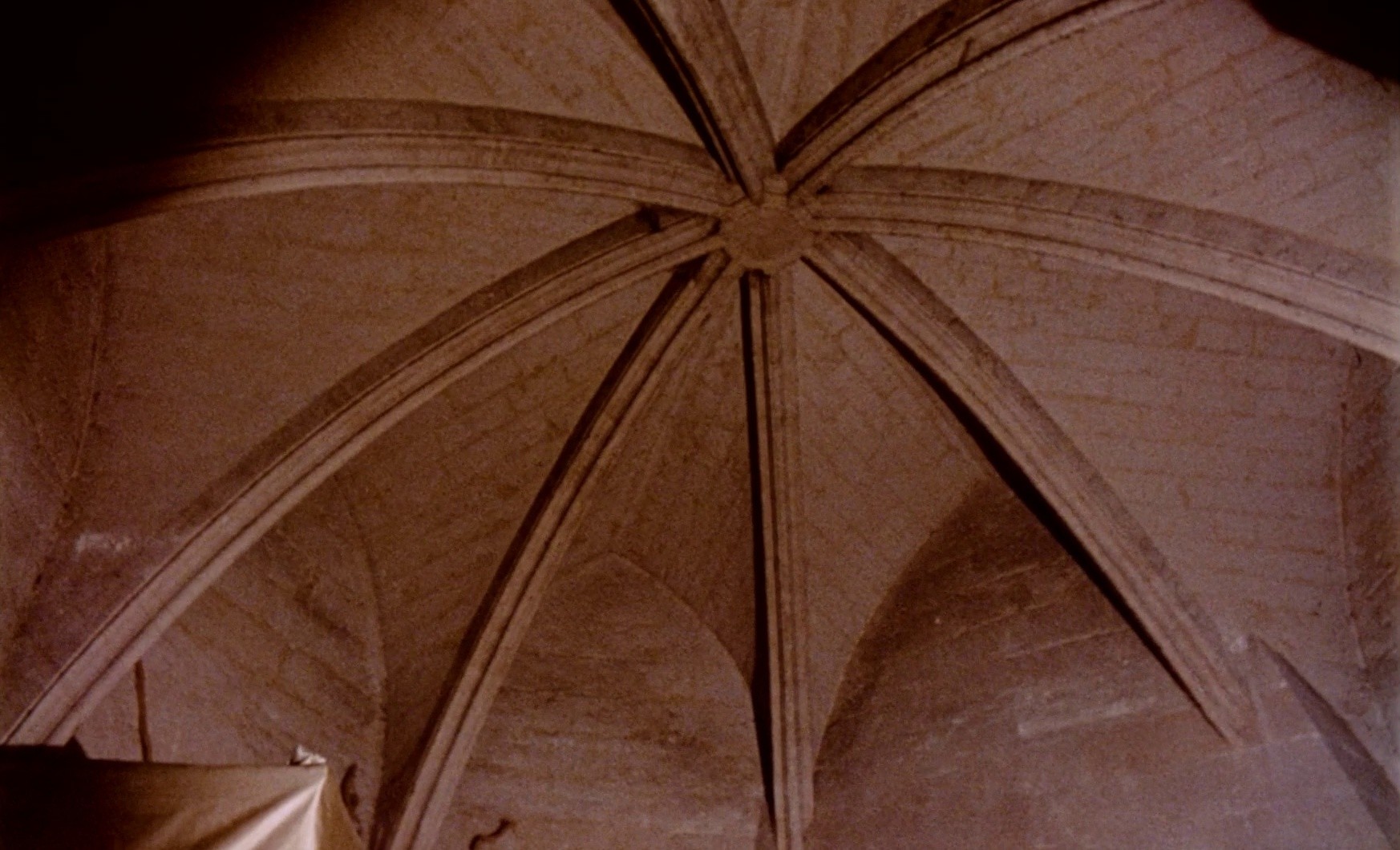 The Shiver of the Vampires (1971) —  shot,  lighting