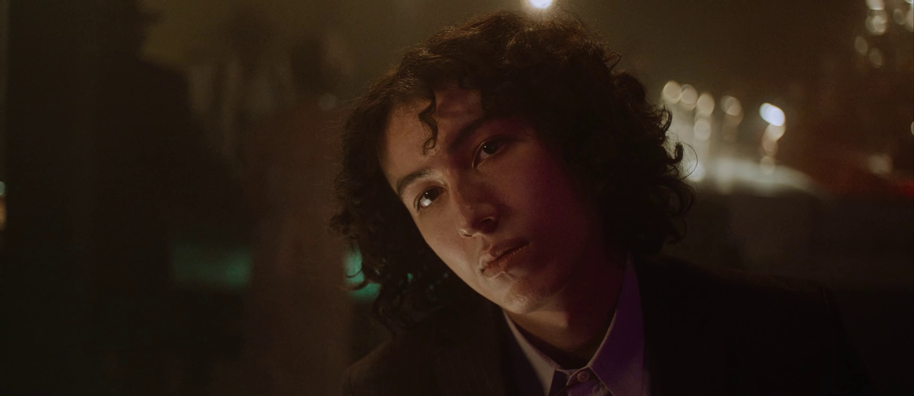 Cirque  (2021) —  shot,  lighting