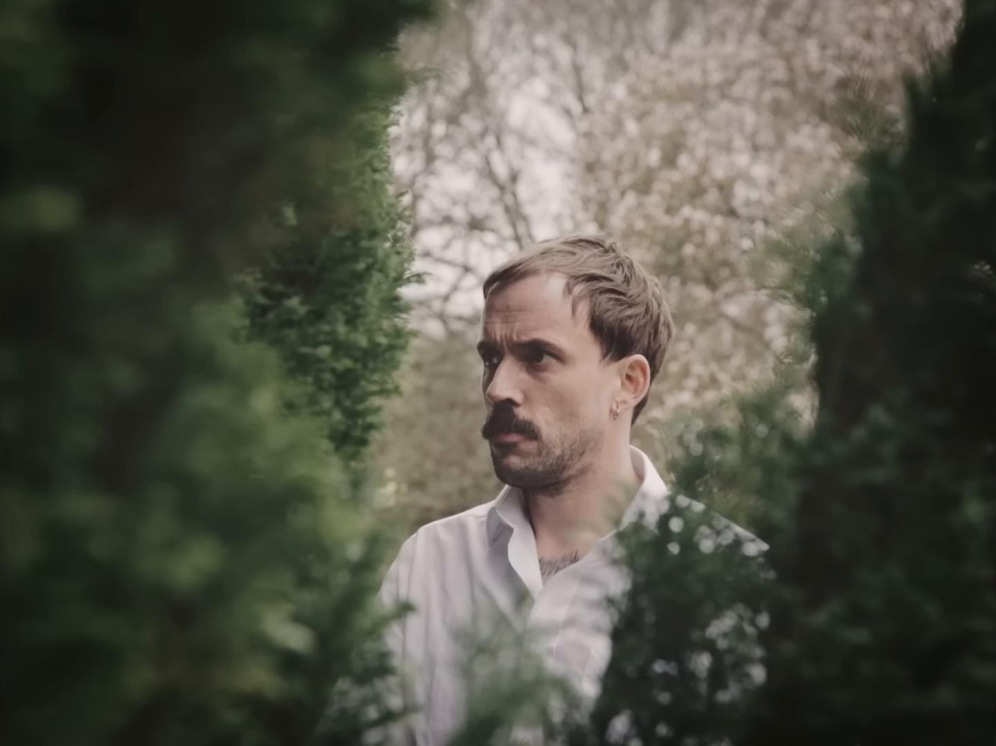 COLOSSUS (2018) —  shot,  lighting