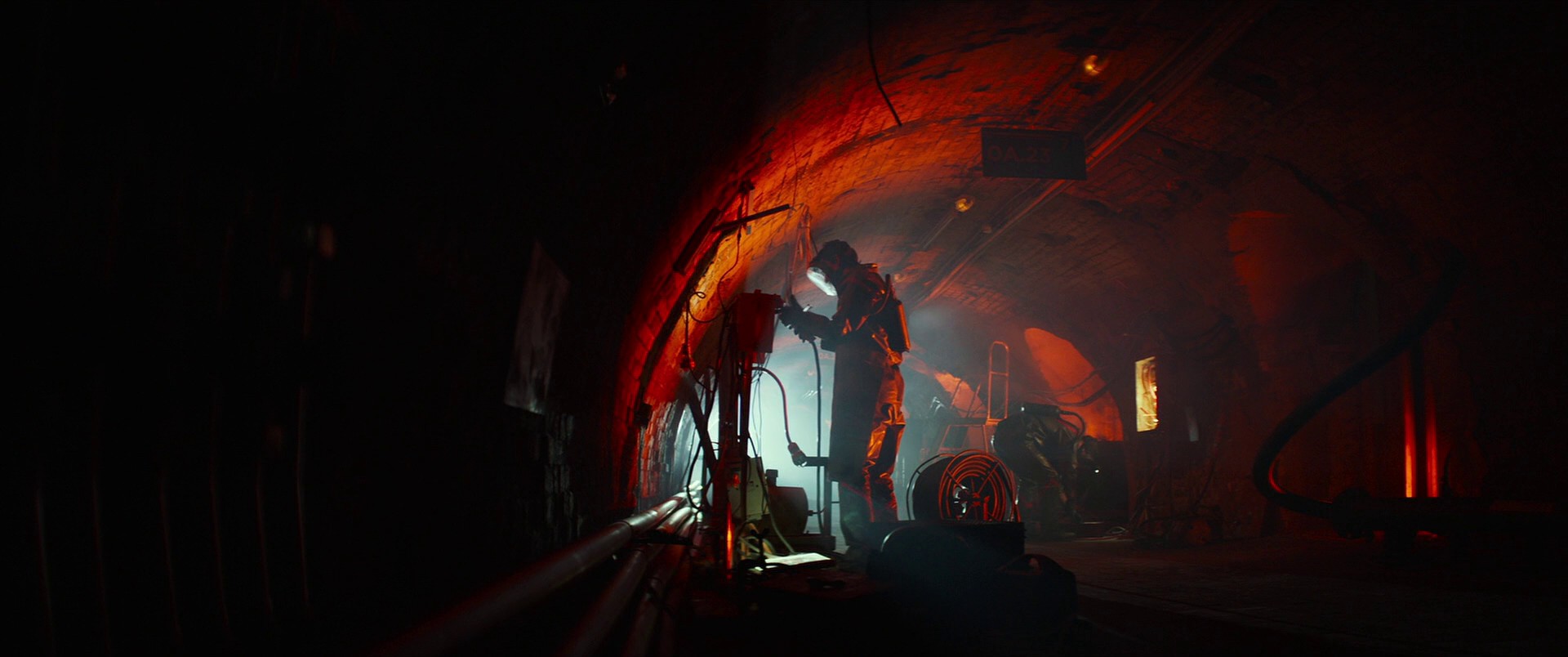 2067 (2020) —  shot,  lighting