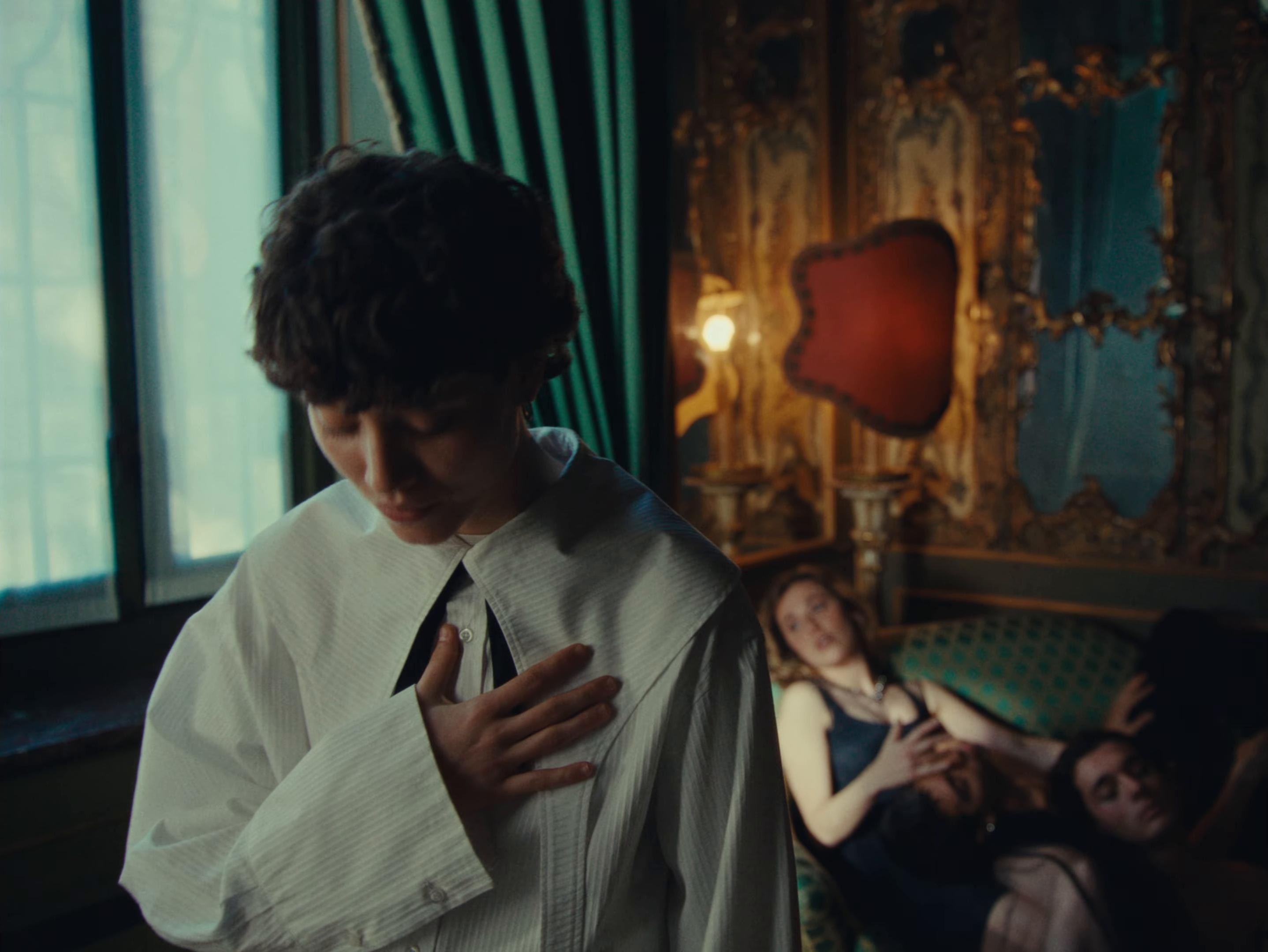 Amore viscerale (charnel) (2025) —  shot,  lighting