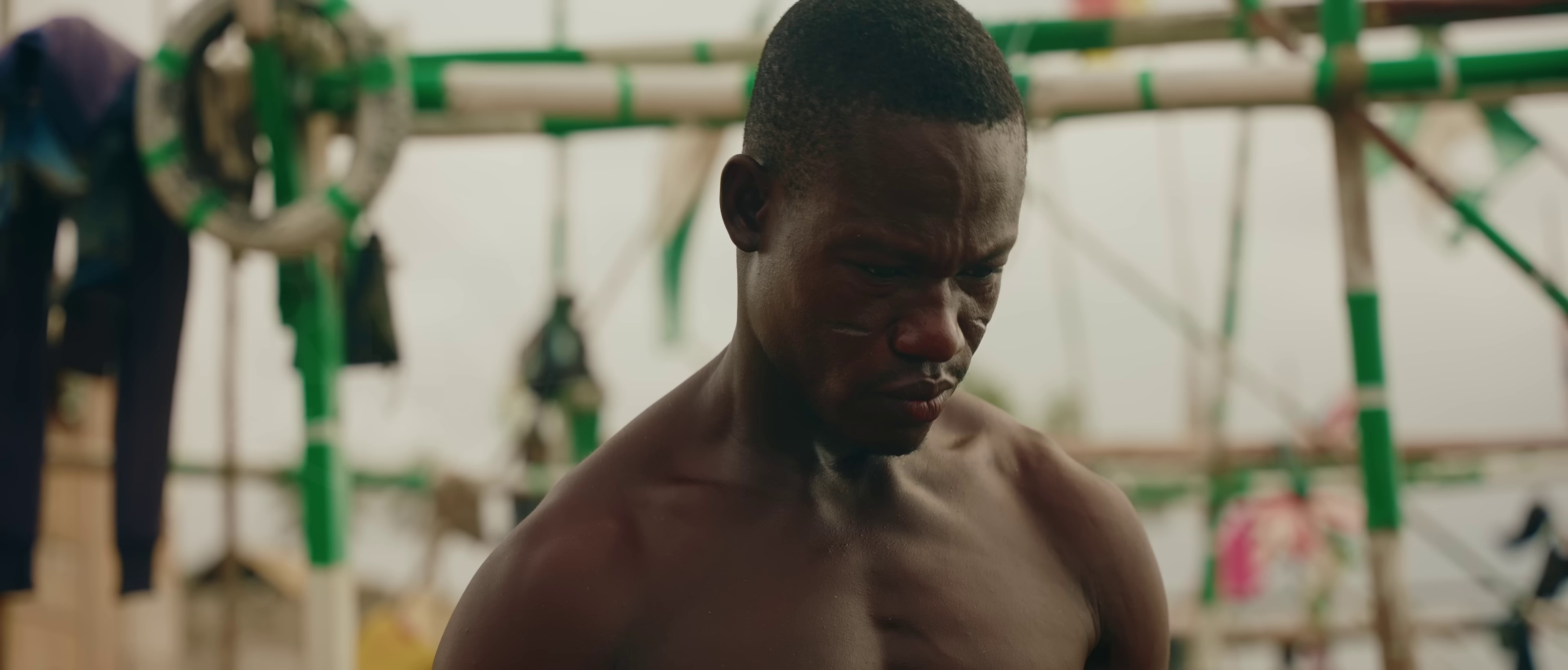 Baddie  (2022) —  shot,  lighting