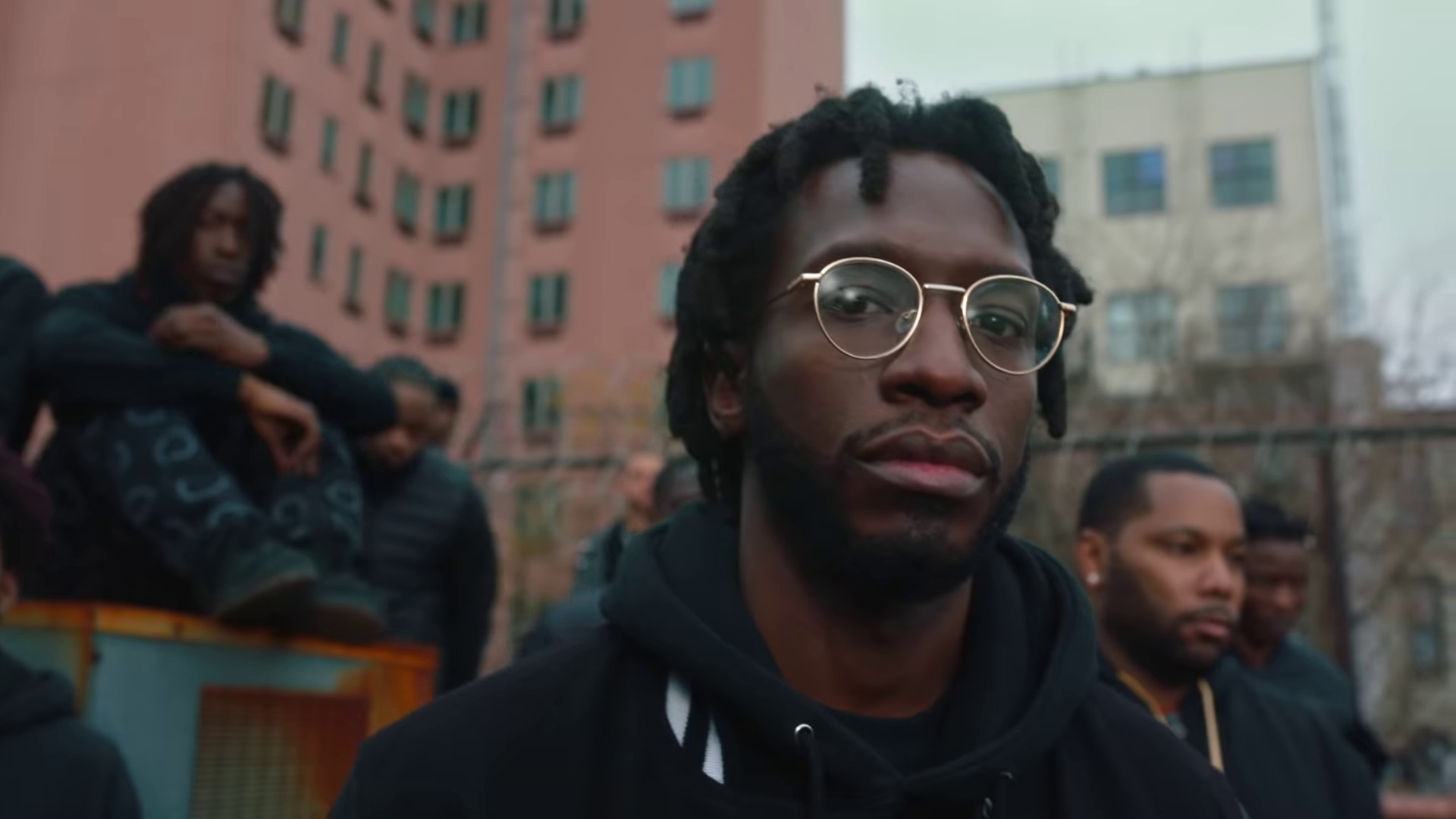 a m a r i (2021) —  shot,  lighting