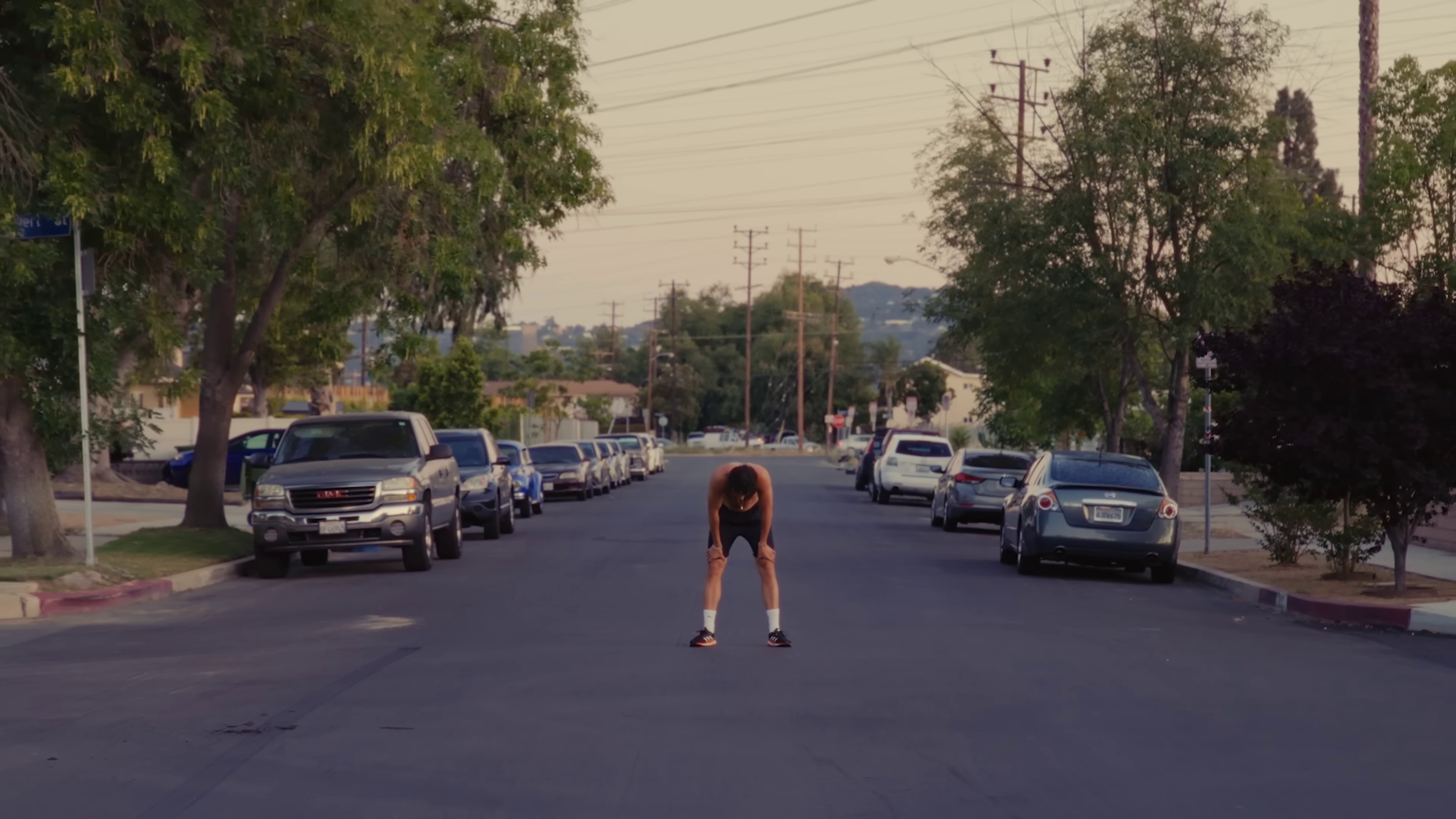 Hôtel 5 étoiles  (2022) —  shot,  lighting