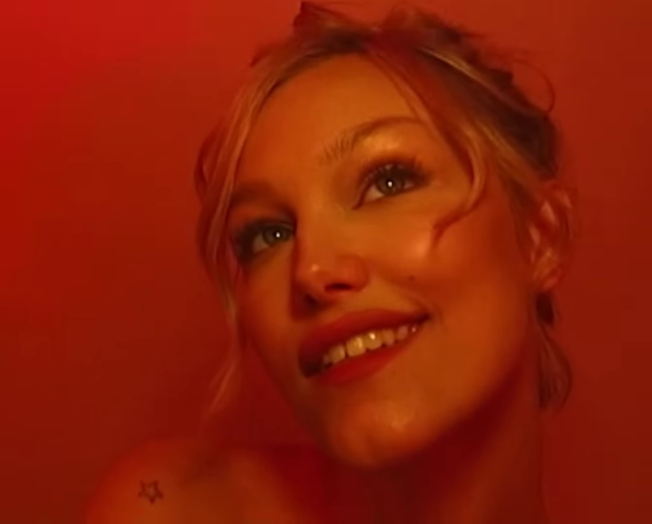 Boyfriends (2023) —  shot,  lighting