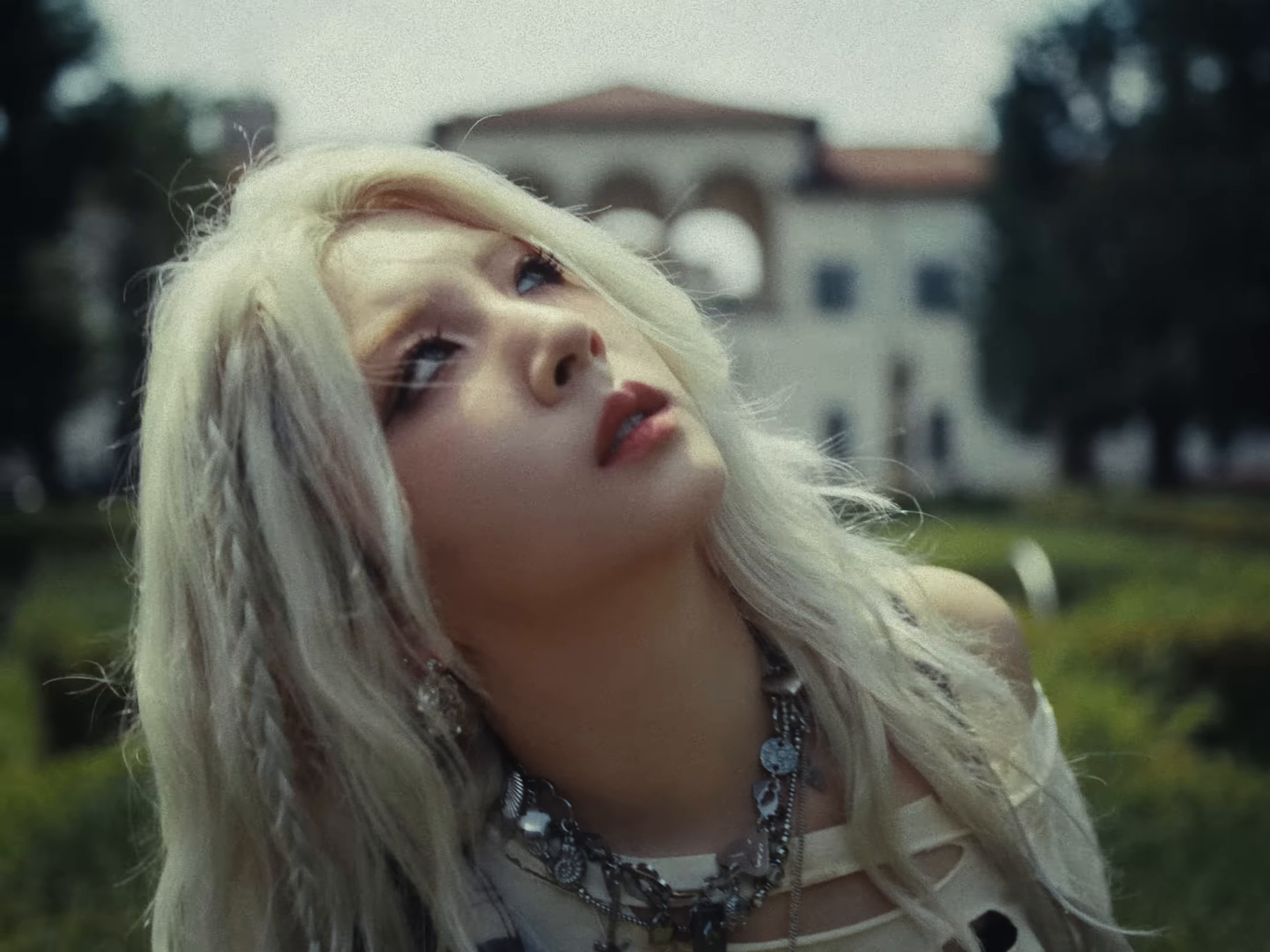 Tell My Momma (2024) —  shot,  lighting