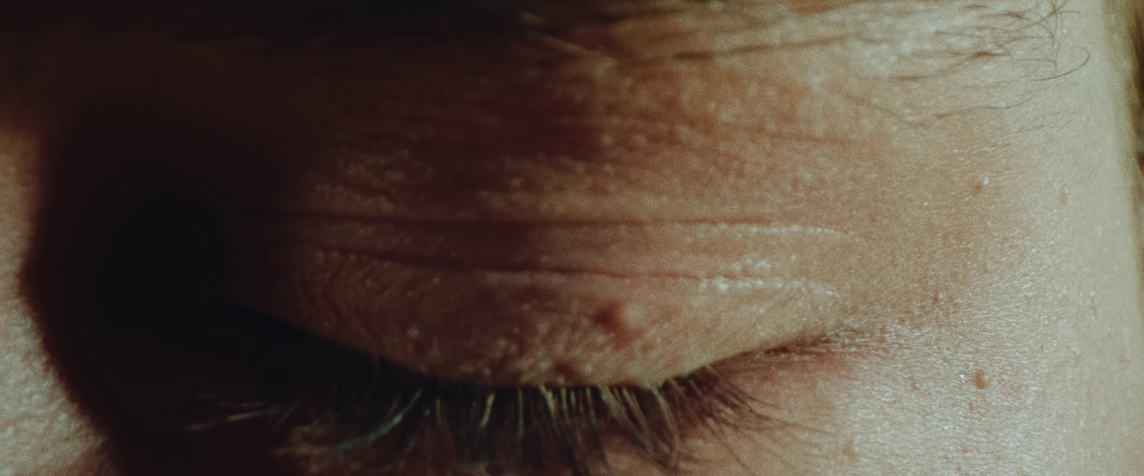 ARGENT TAFF (2023) —  shot,  lighting