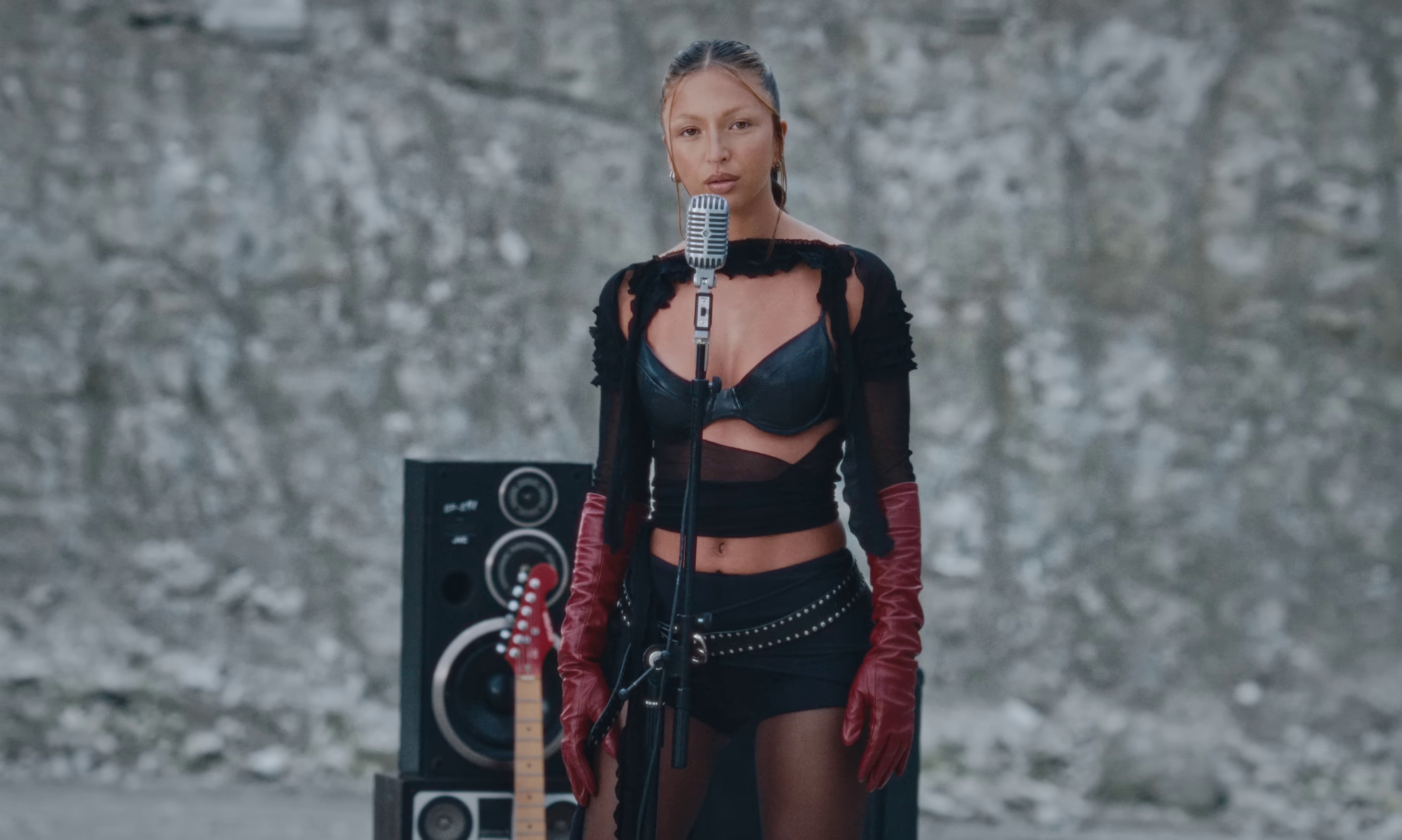 Seum (2023) —  shot,  lighting