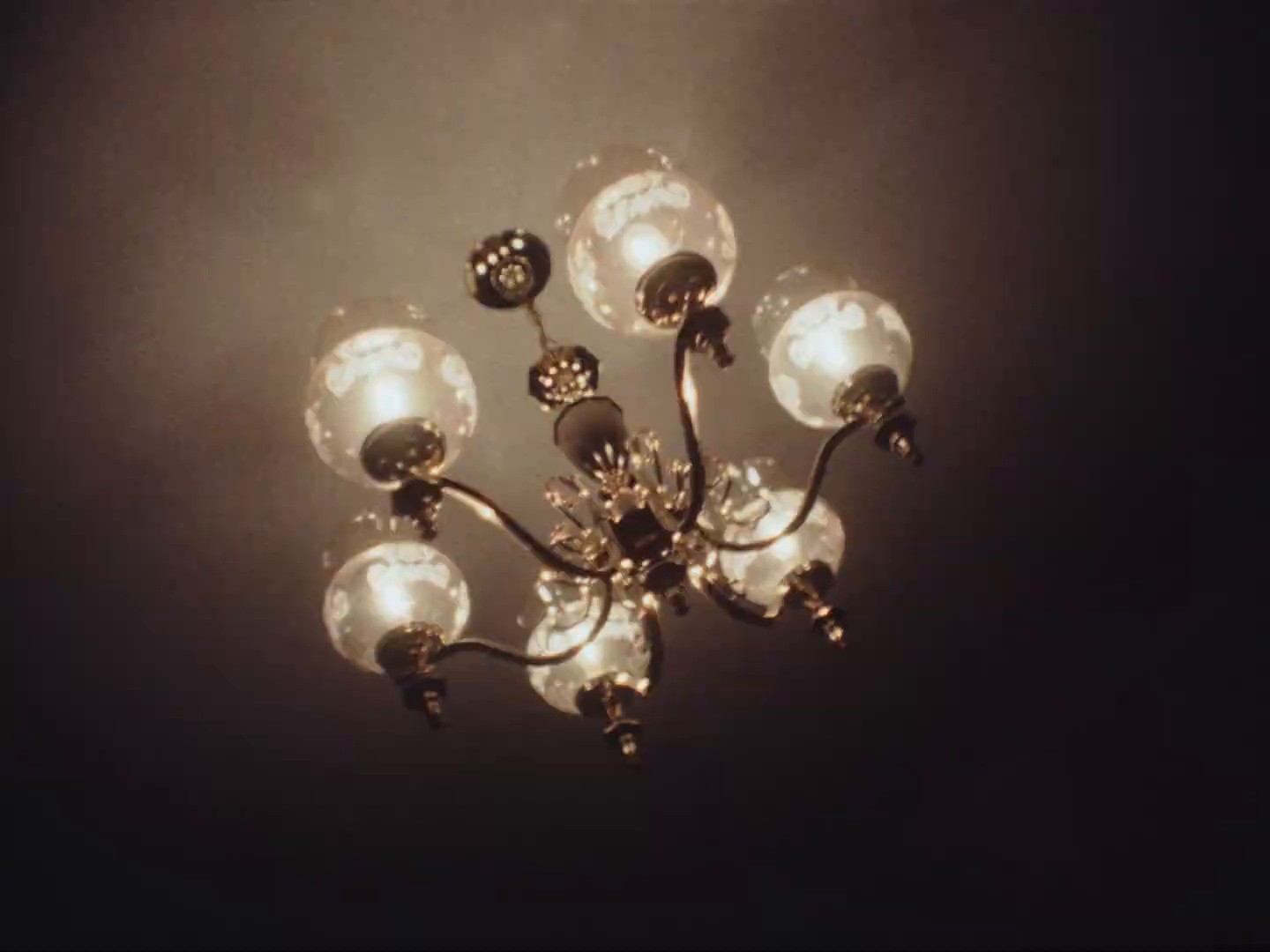 Noises + JT (2025) —  shot,  lighting