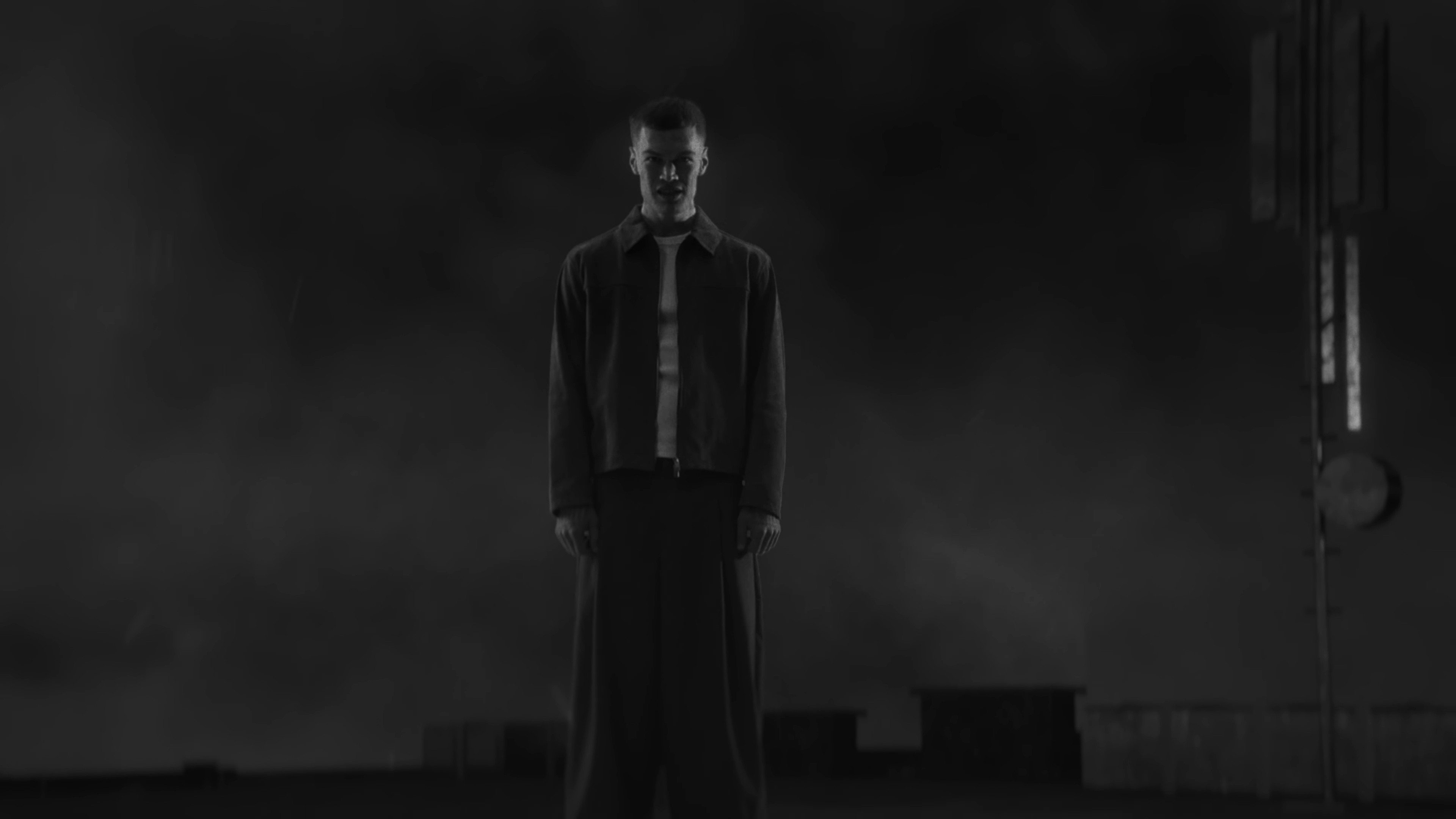 Piangere a 90 (2025) —  shot,  lighting