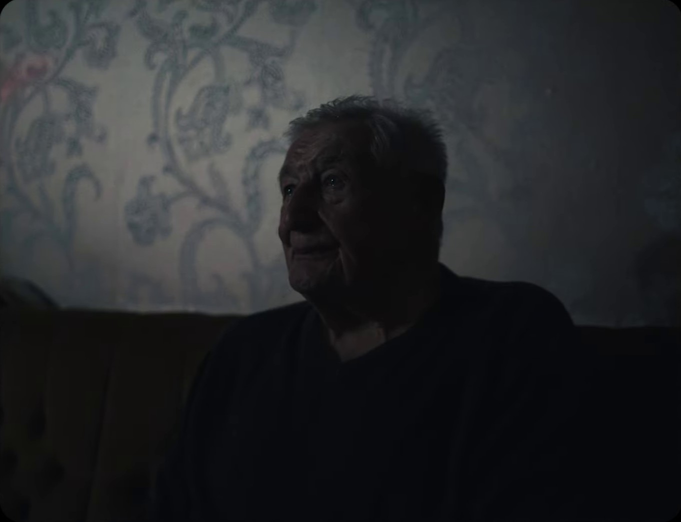 Corduroy (2024) —  shot,  lighting