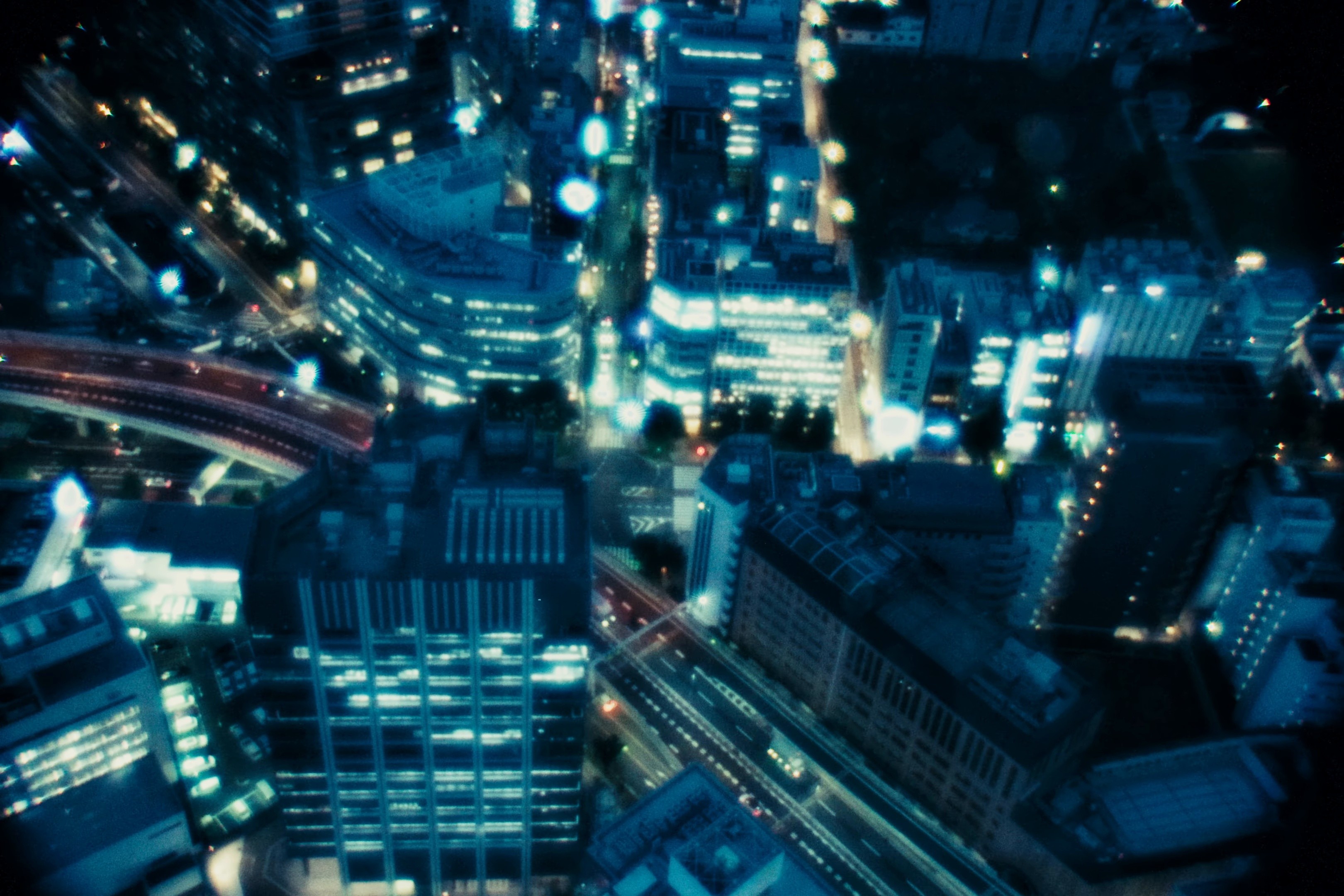 The Blue of déjà vu (2025) —  shot,  lighting