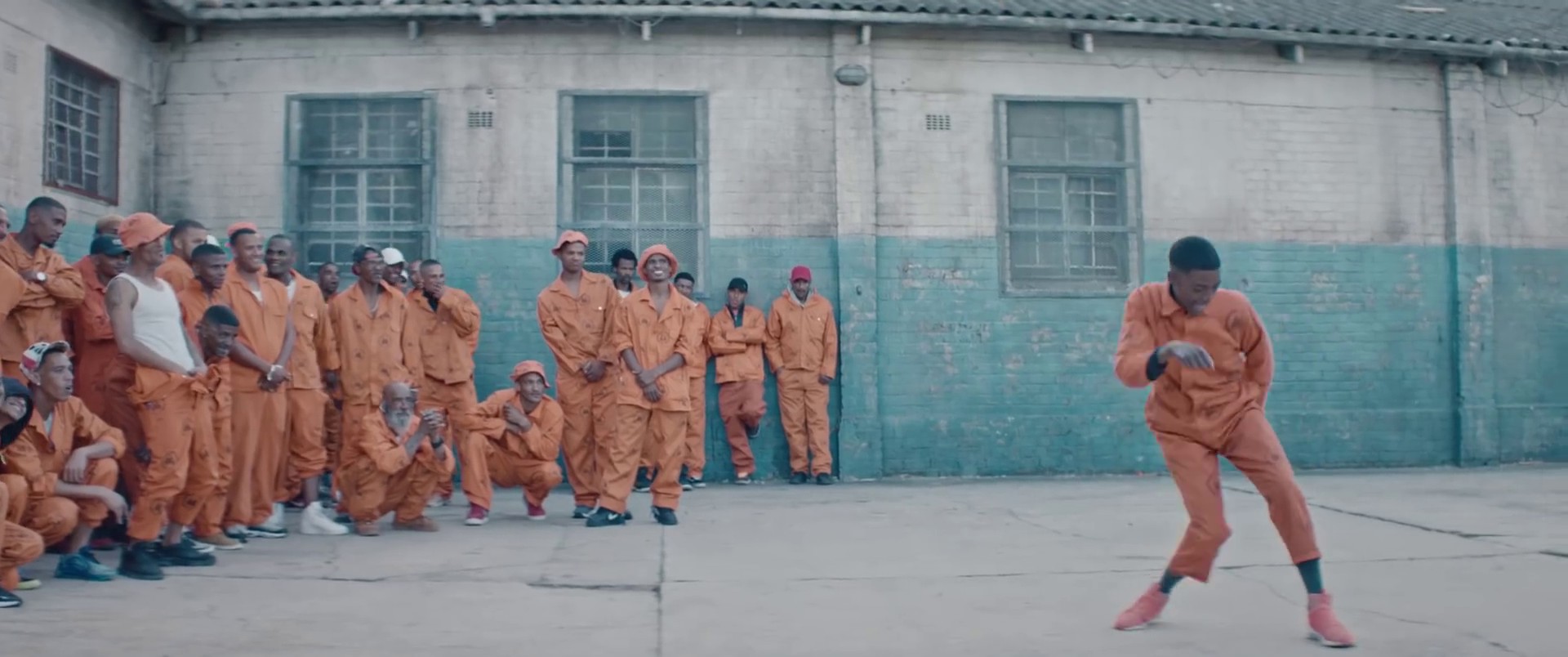 Baita Jou Sabela (2021) —  shot,  lighting