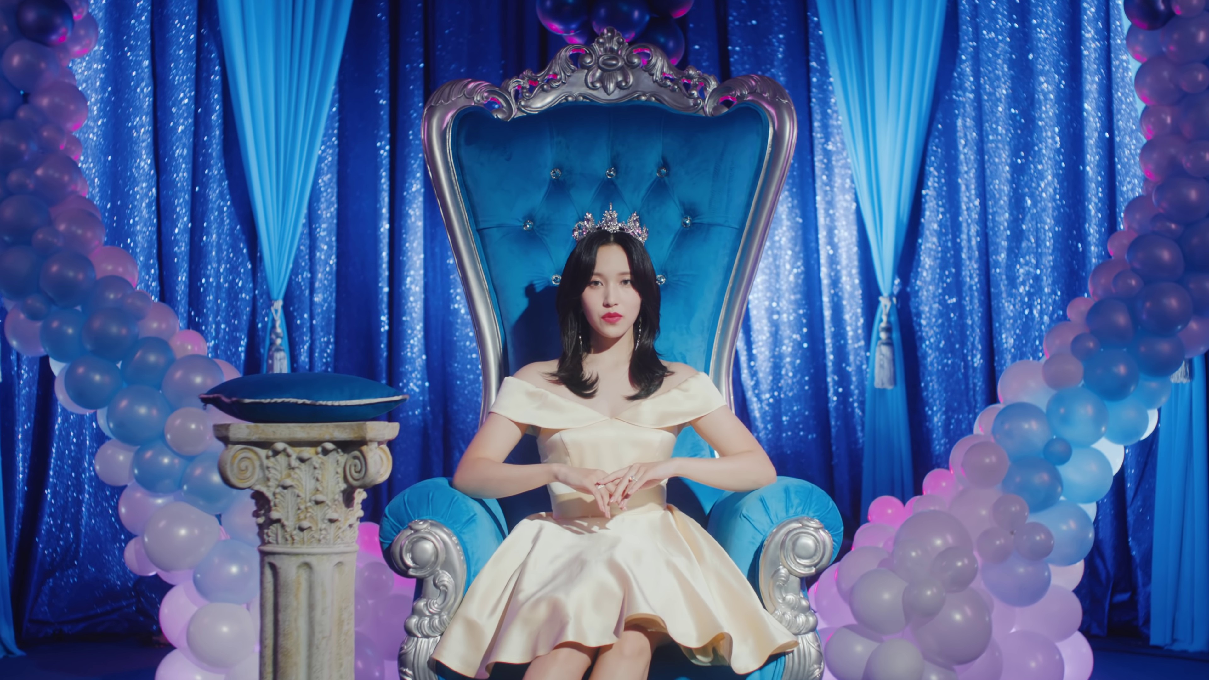 The Feels (2021) —  shot,  lighting