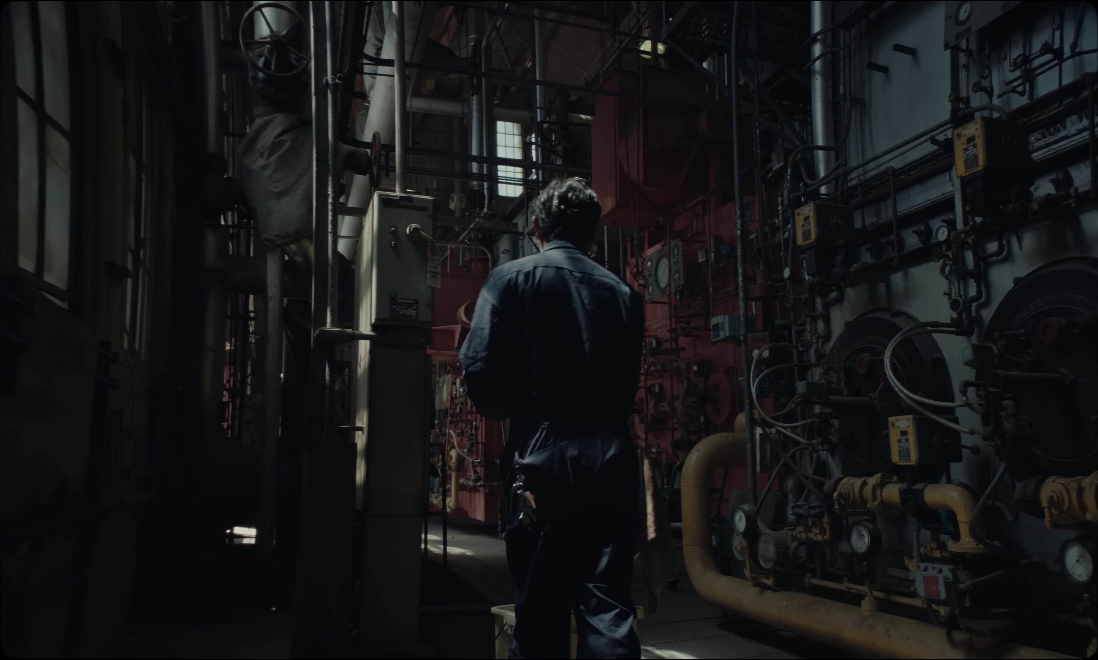 Undertow (2022) —  shot,  lighting