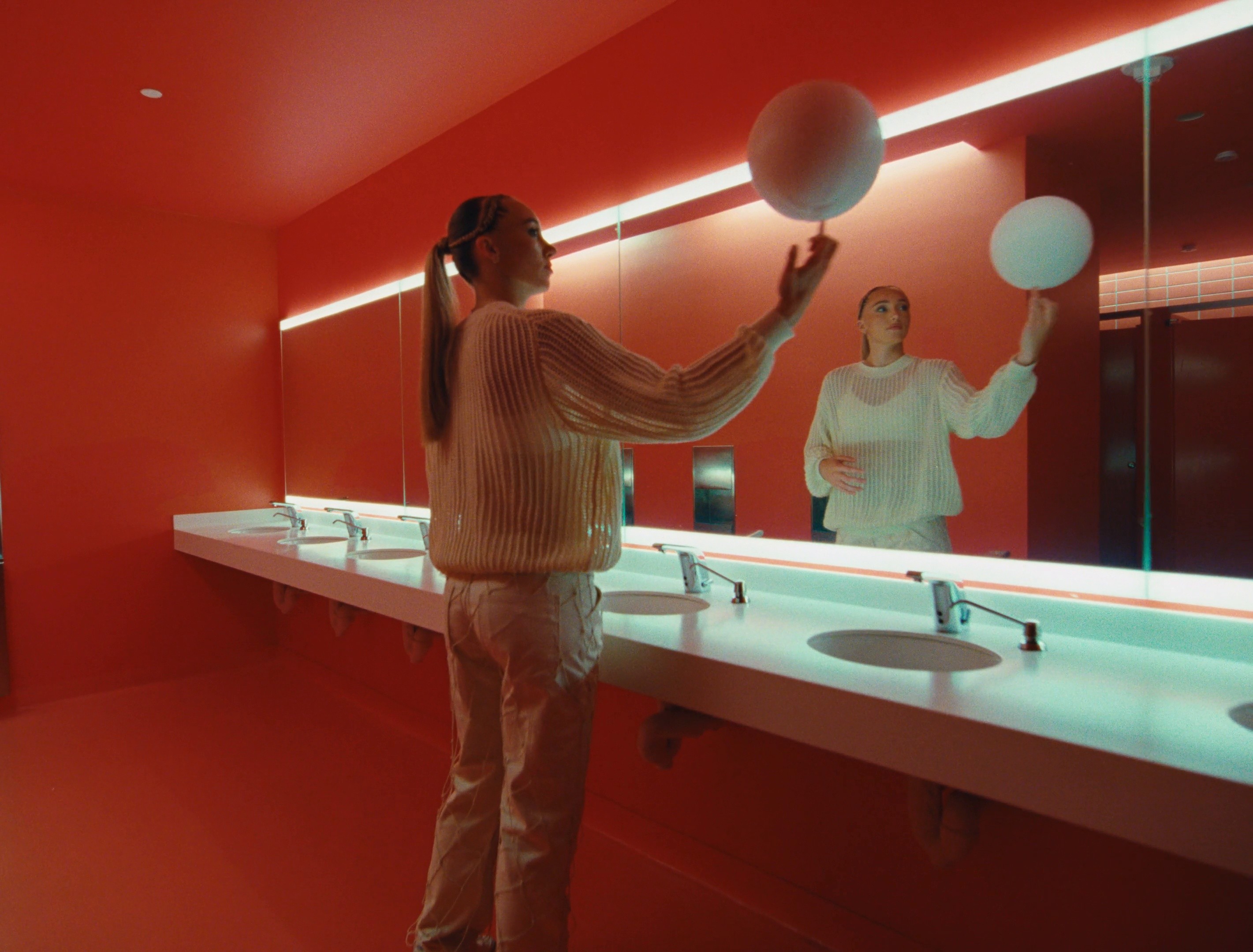 SFMOMA: GET IN THE GAME, FEATURING PAIGE BUECKERS (Director's Cut) (2024) —  shot,  lighting