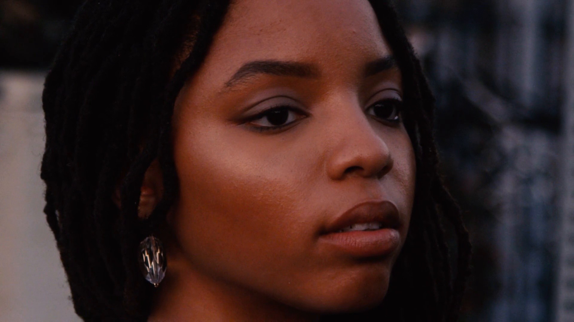 Chloe x Halle x Wonderland (2018) —  shot,  lighting