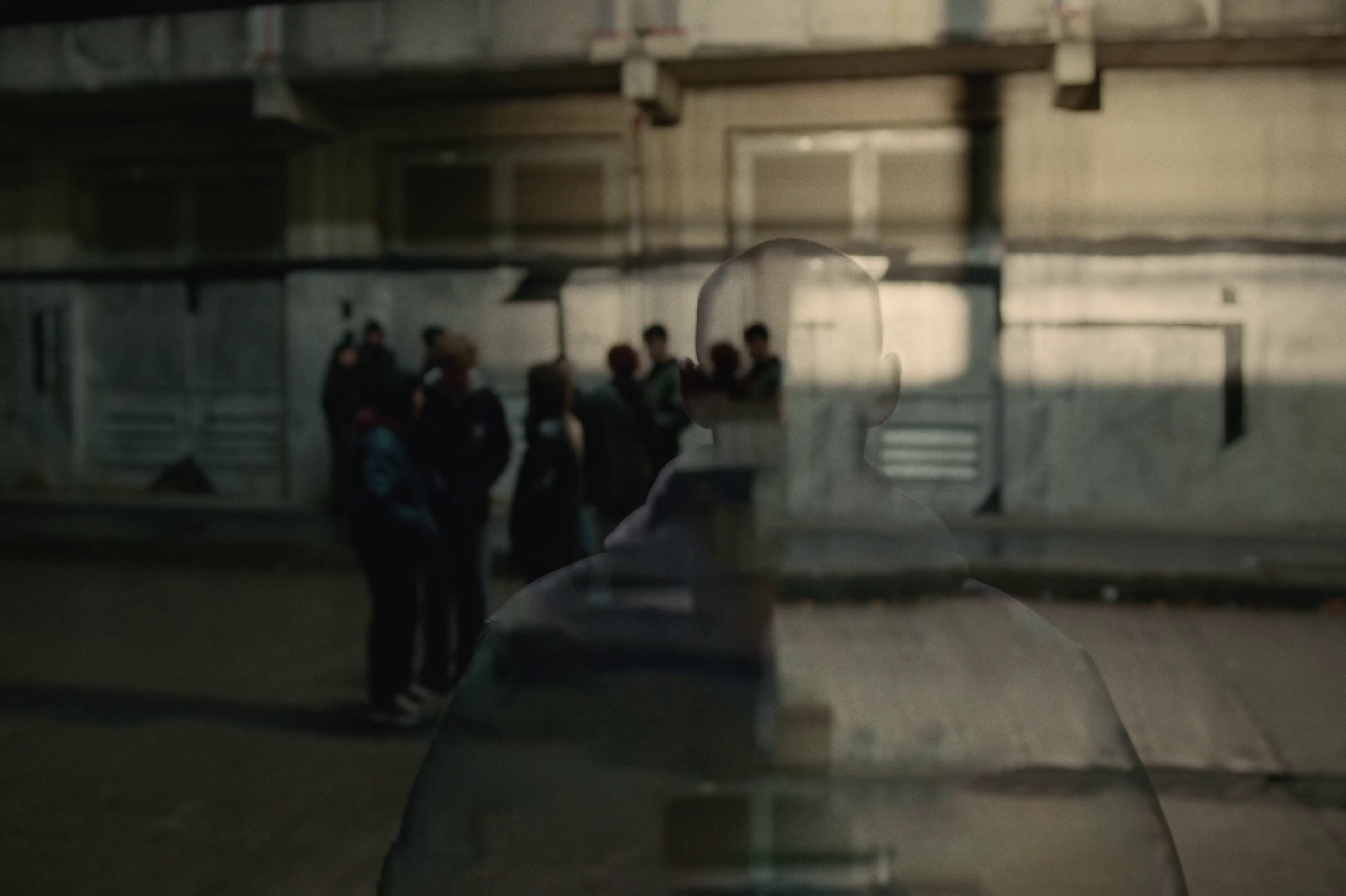  FAST LAND (2022) —  shot,  lighting