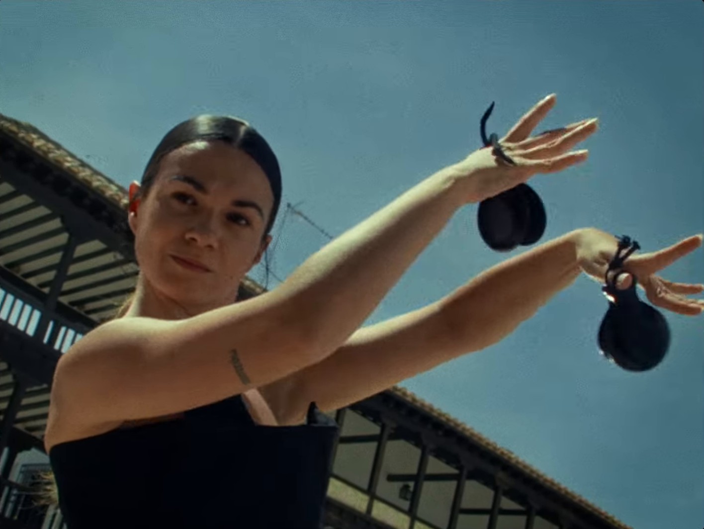 GiNGA (2024) —  shot,  lighting