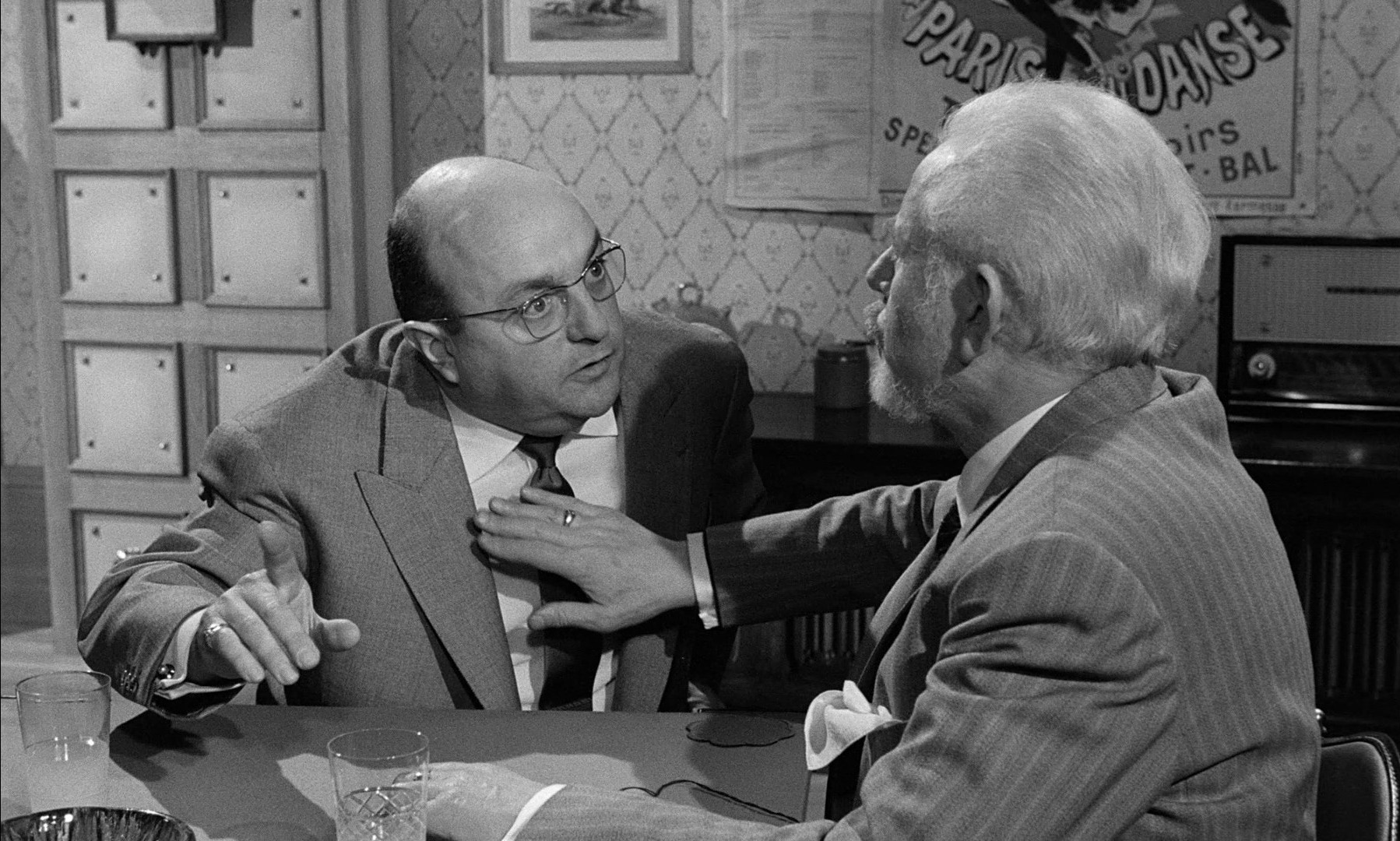 The Counterfeiters of Paris (1961) —  shot,  lighting