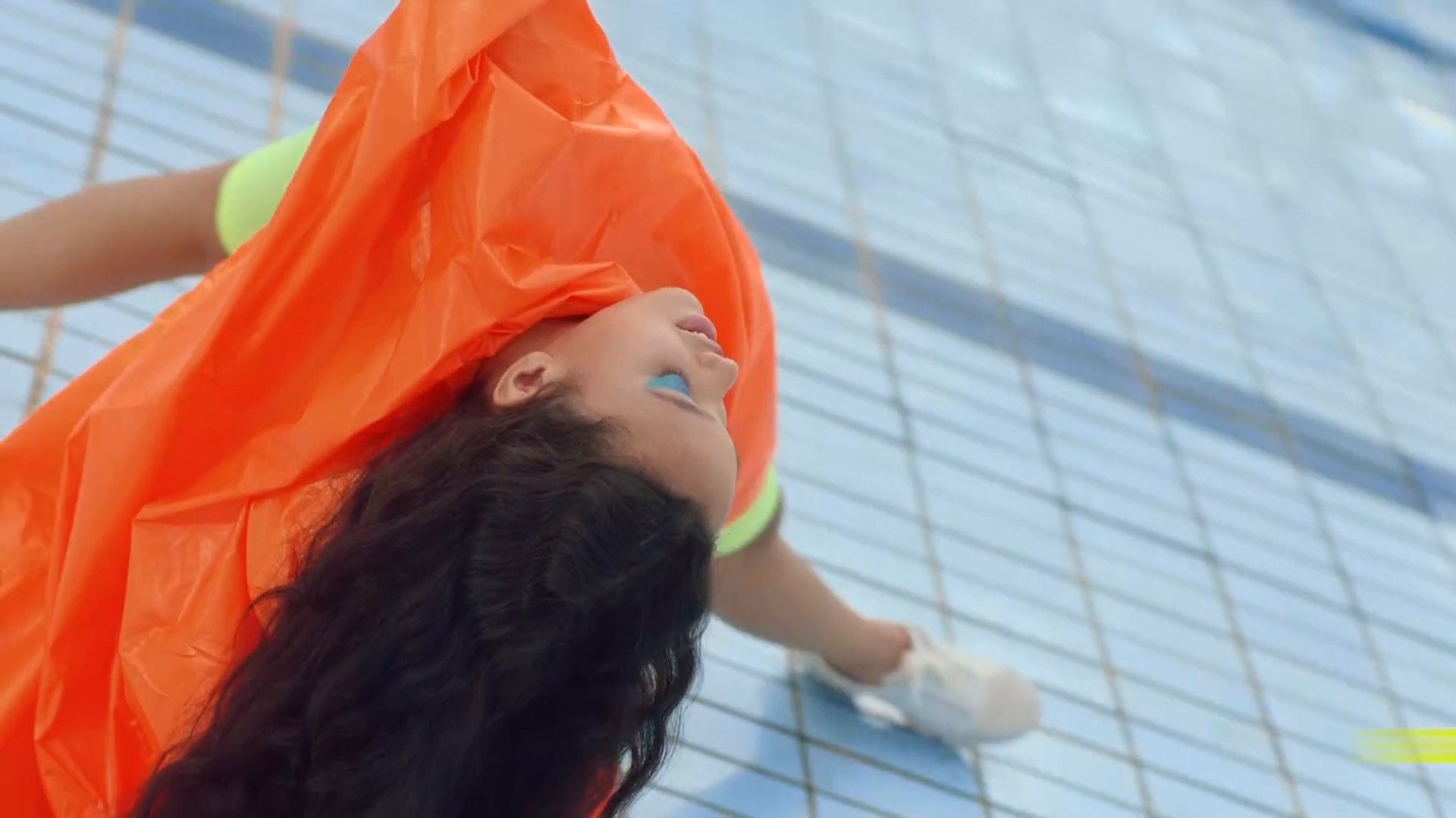 Run Loubi Run (2019) —  shot,  lighting