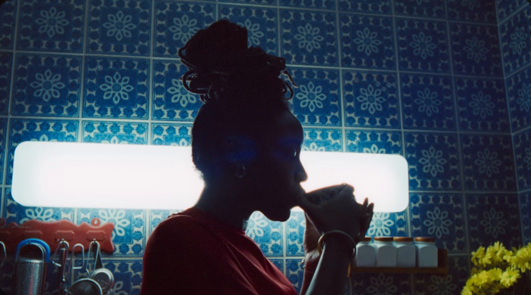 NESCAFÉ 80 DEGREES (2024) —  shot,  lighting